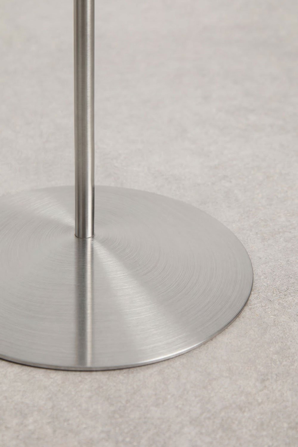 Wireless LED Outdoor Floor Lamp in Iron Emilein, gallery image 4