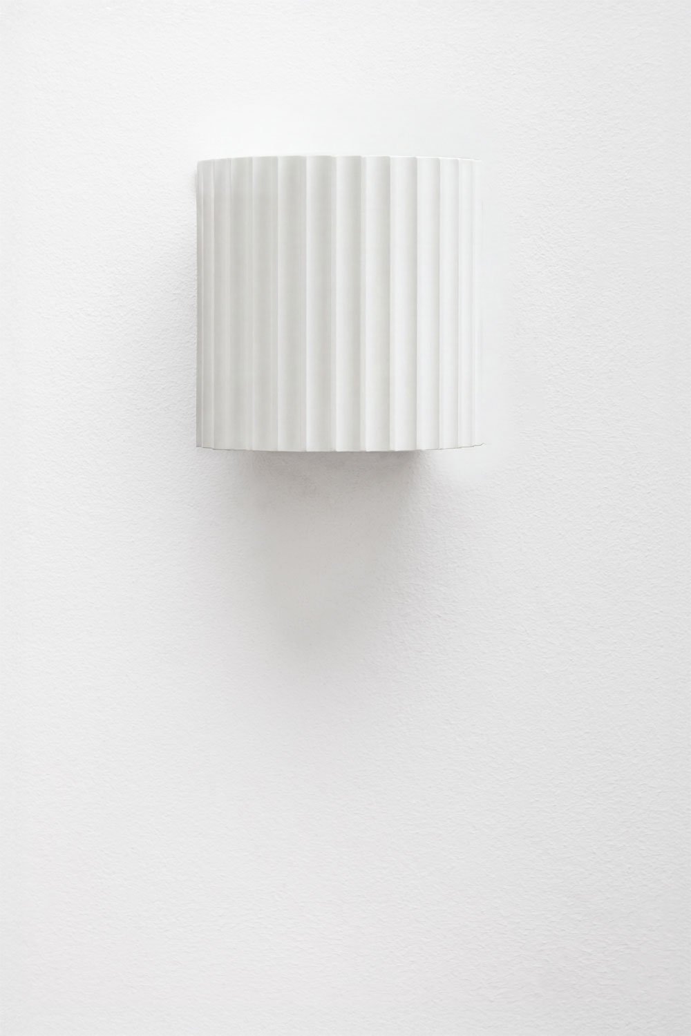 Barein aluminum LED outdoor wall light, gallery image 5