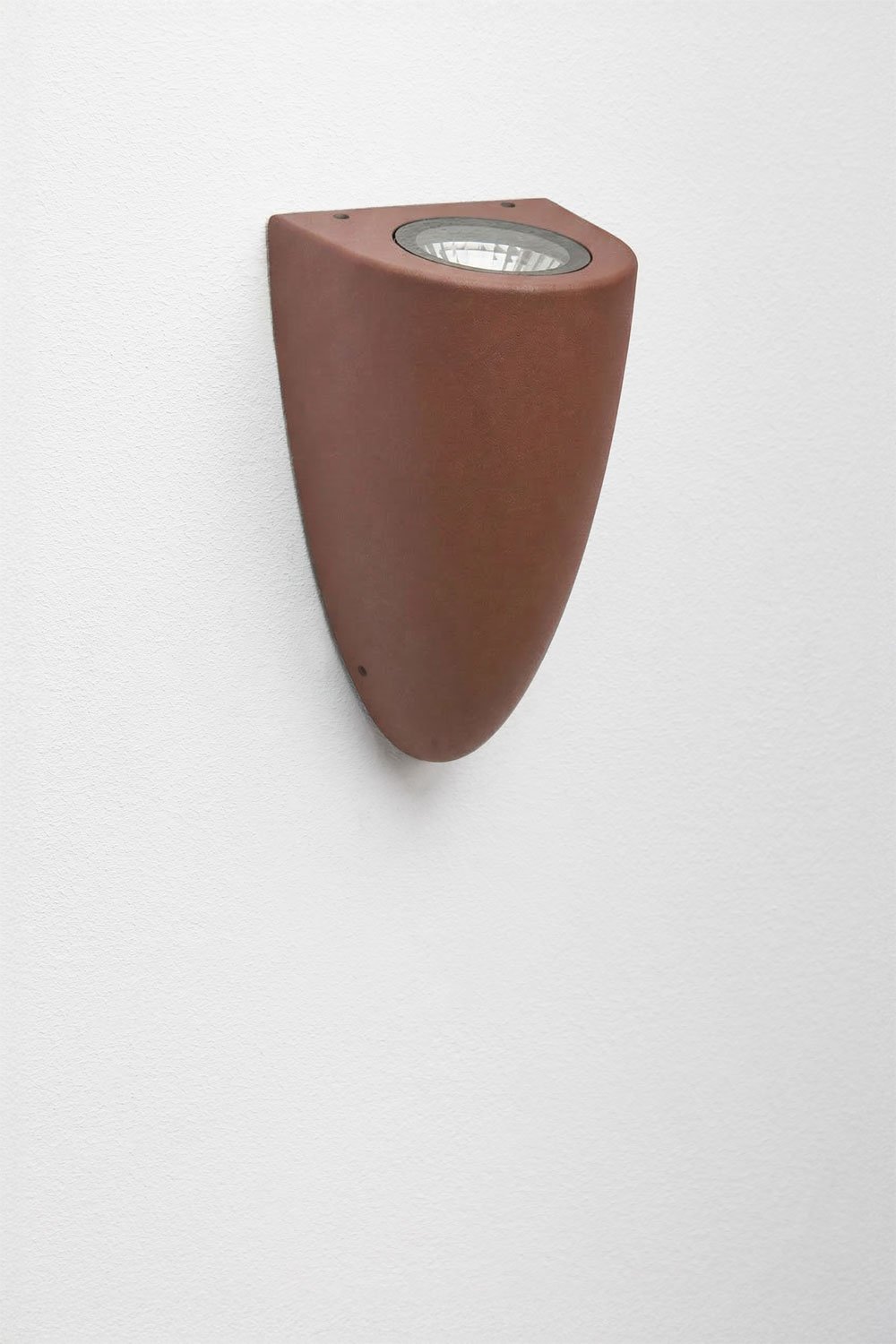 Seattle outdoor wall light in aluminum, gallery image 1