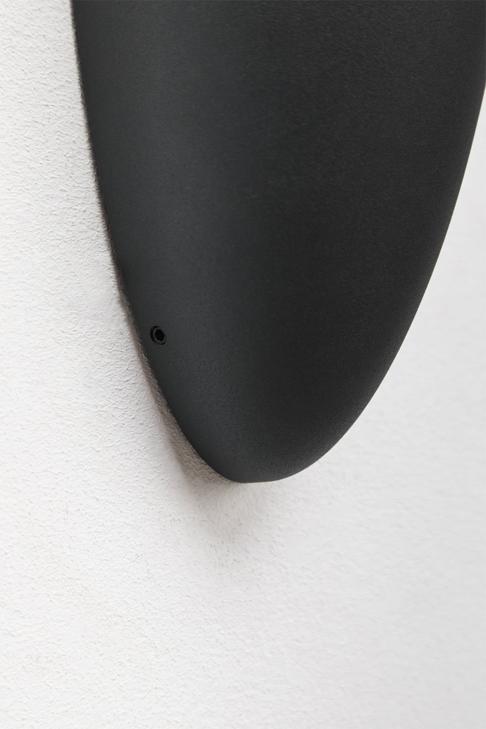 Seattle aluminum wall lamp, gallery image 4