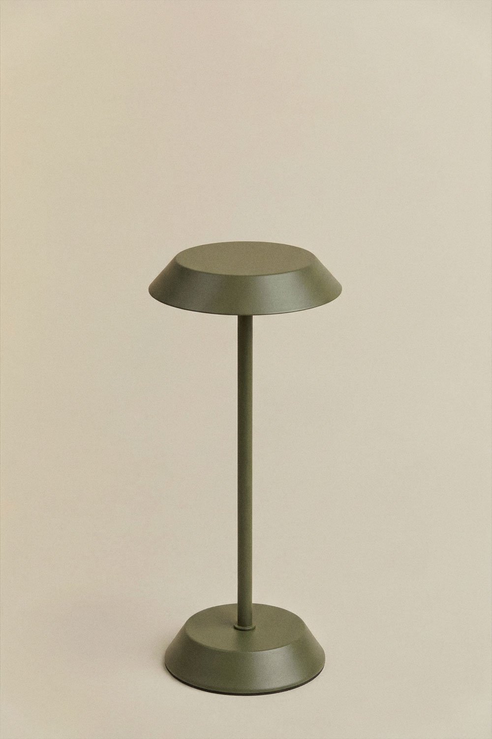 Oravella wireless LED outdoor table lamp in iron, gallery image 1