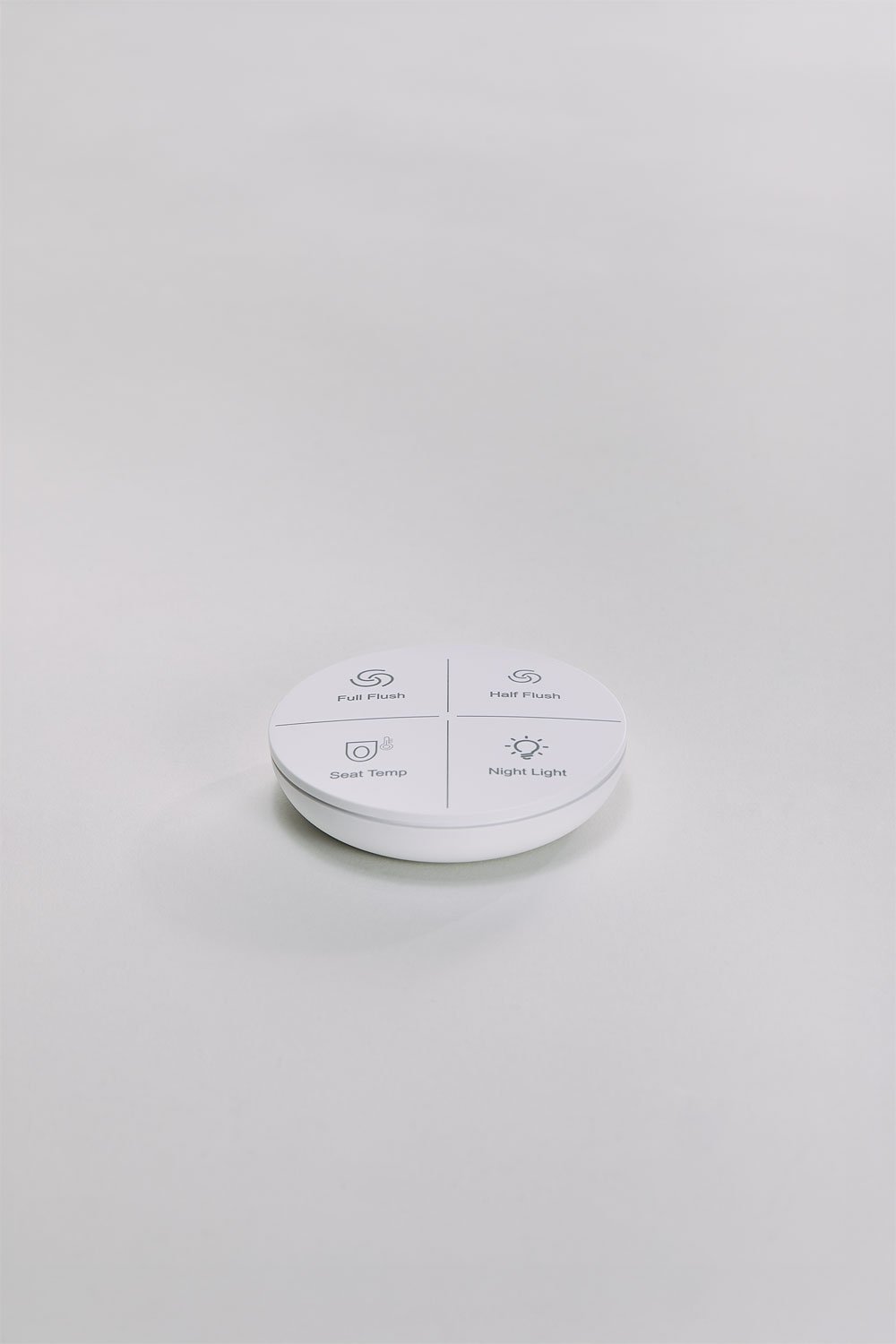 Saloa Basic ceramic smart toilet, gallery image 10