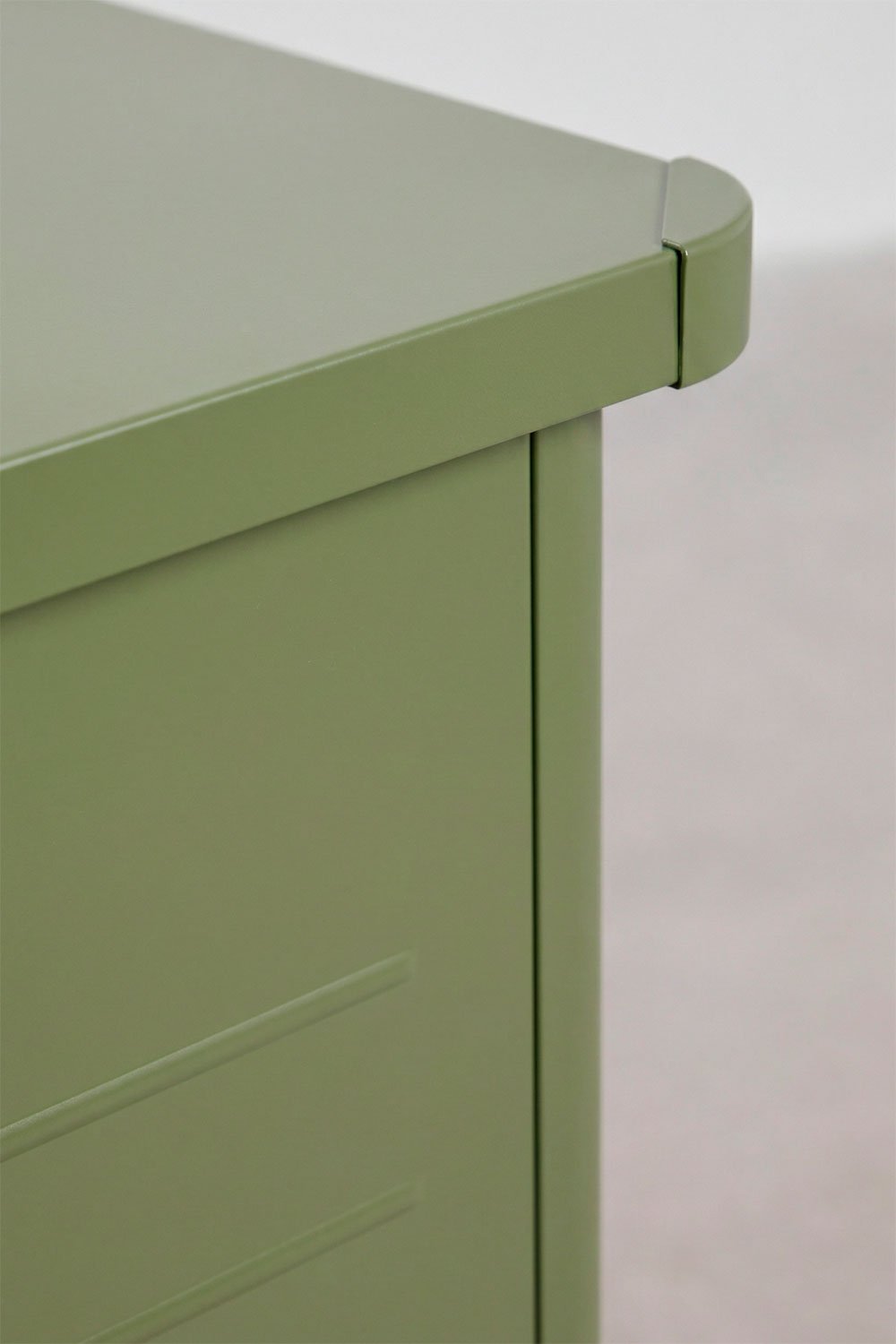 Forzan steel garden storage chest, gallery image 5