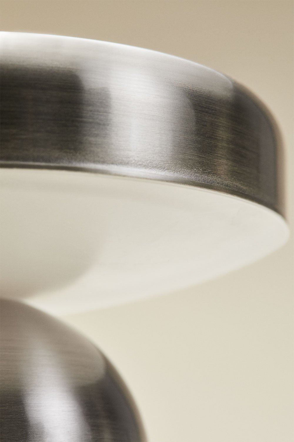 Wireless LED table lamp in iron Akita, gallery image 5