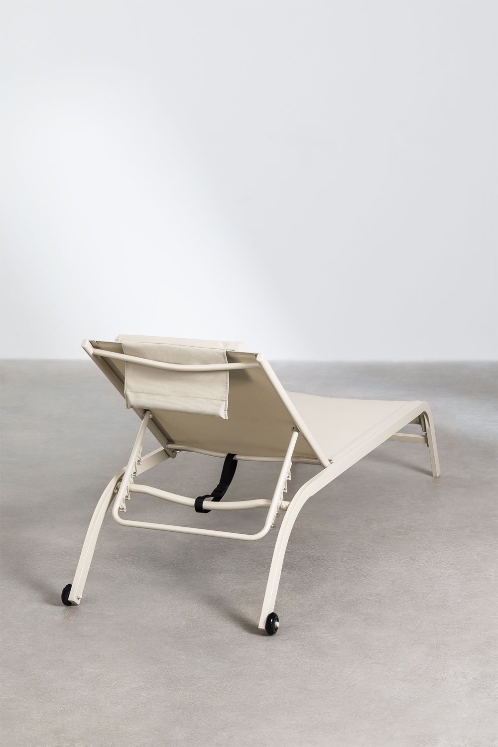 Reclining sun lounger with Therys cushion, gallery image 6