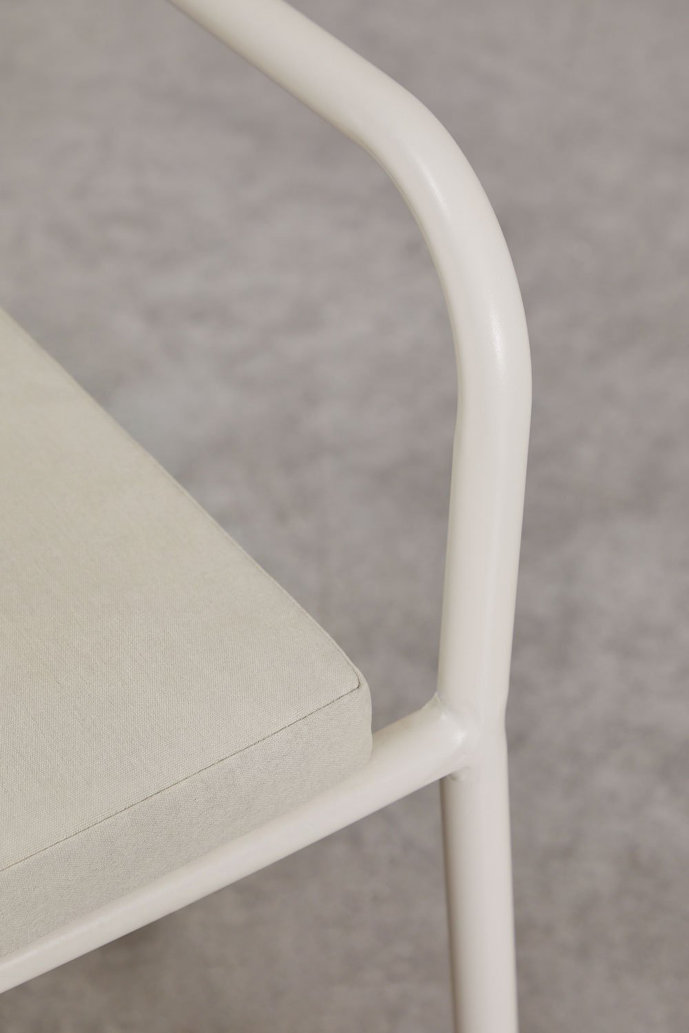 Stackable dining chair with aluminum armrests Alberta, gallery image 5