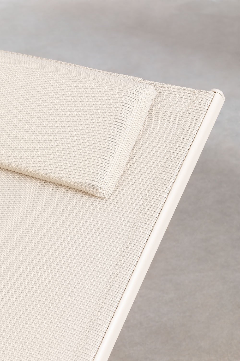 Reclining sun lounger with Therys cushion, gallery image 7