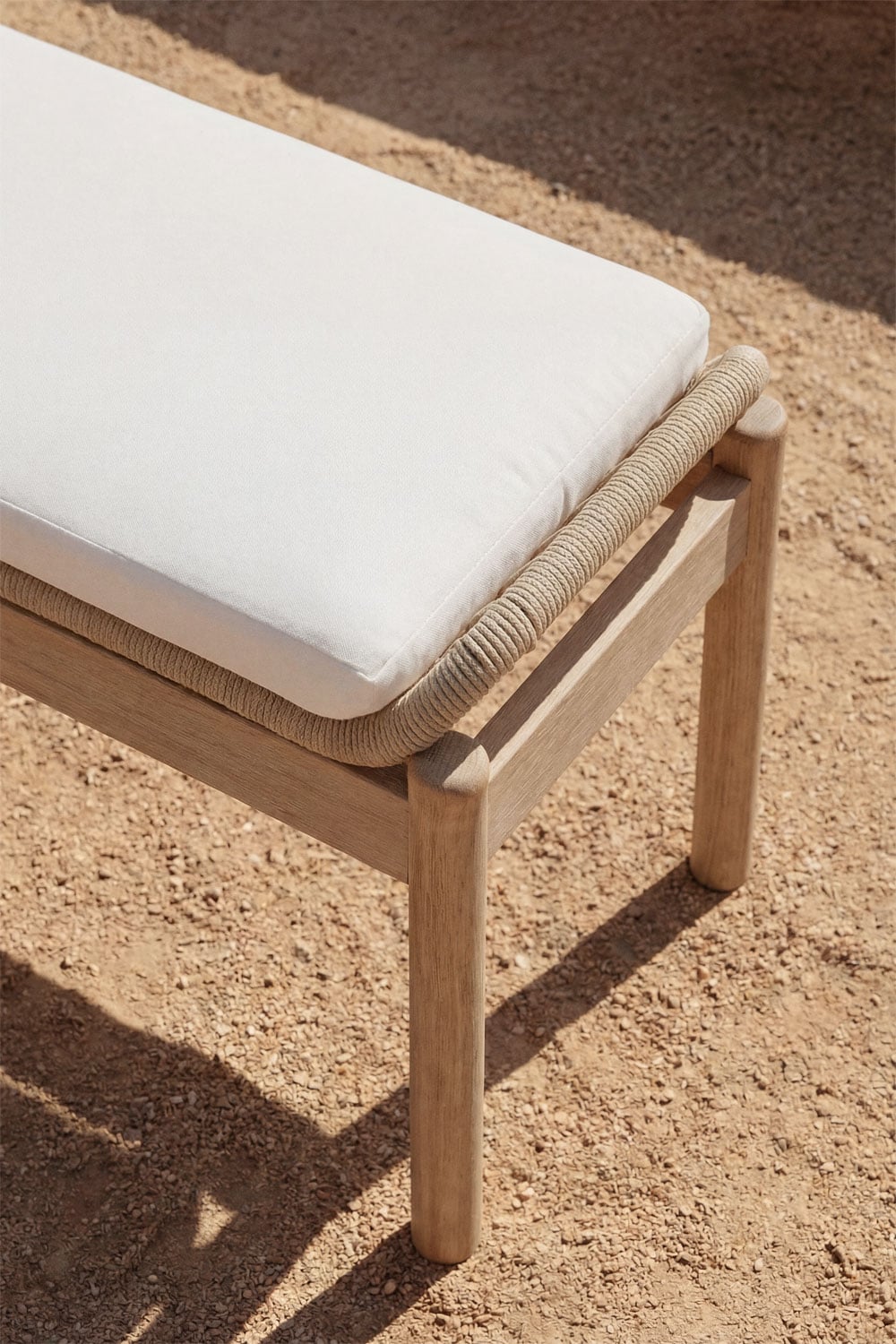 180 cm light acacia wood and braided rope garden bench in white fabric Karvia, gallery image 2