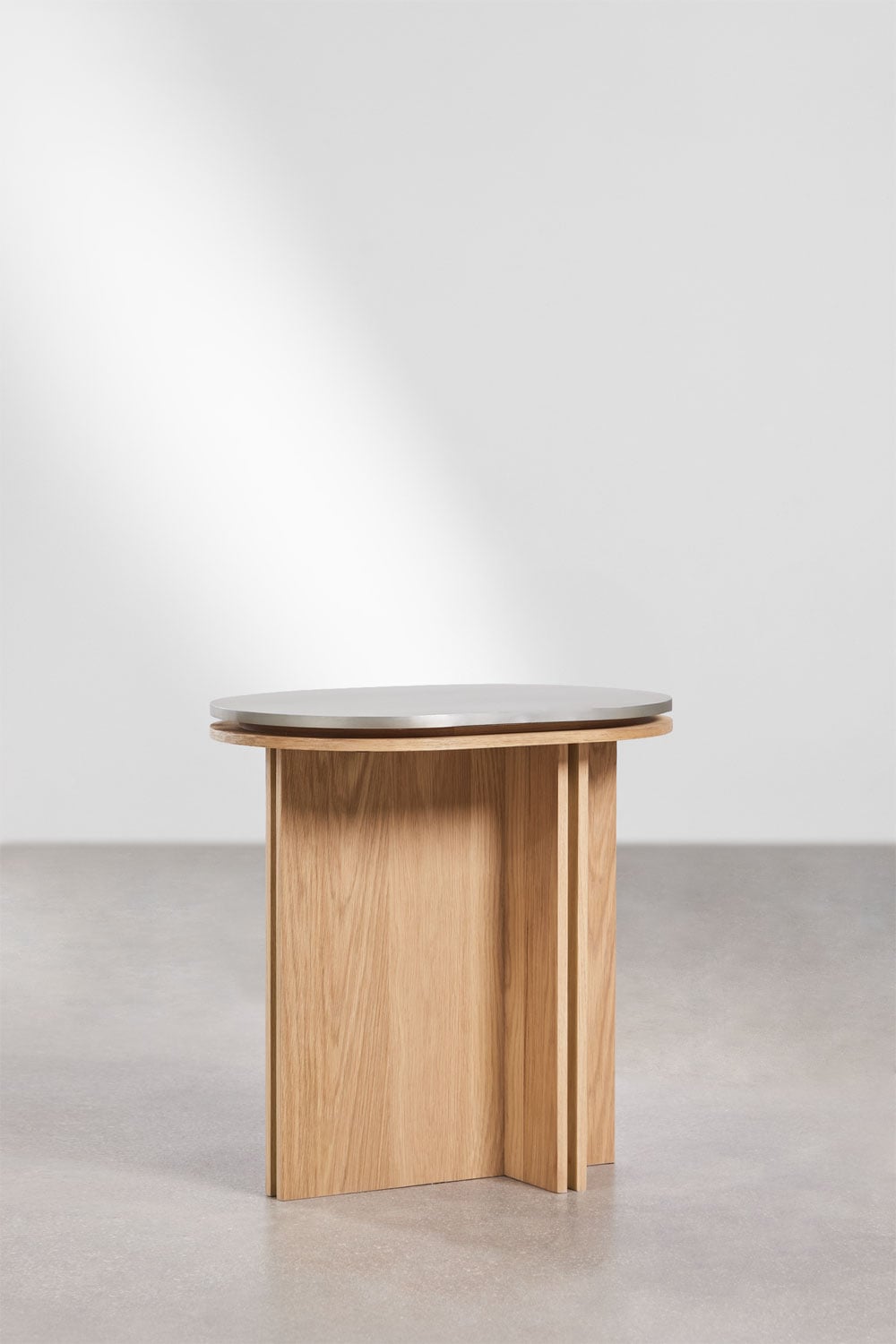 Oval side table 50x35 cm in oak veneer and stainless steel Lindina, gallery image 3