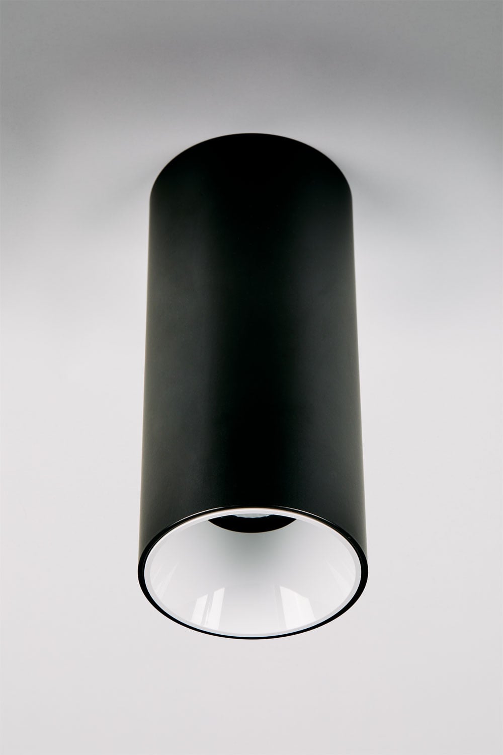 Round Ø7.2 cm surface-mounted LED ceiling light in Luisiana aluminum, imagen de galeria 1