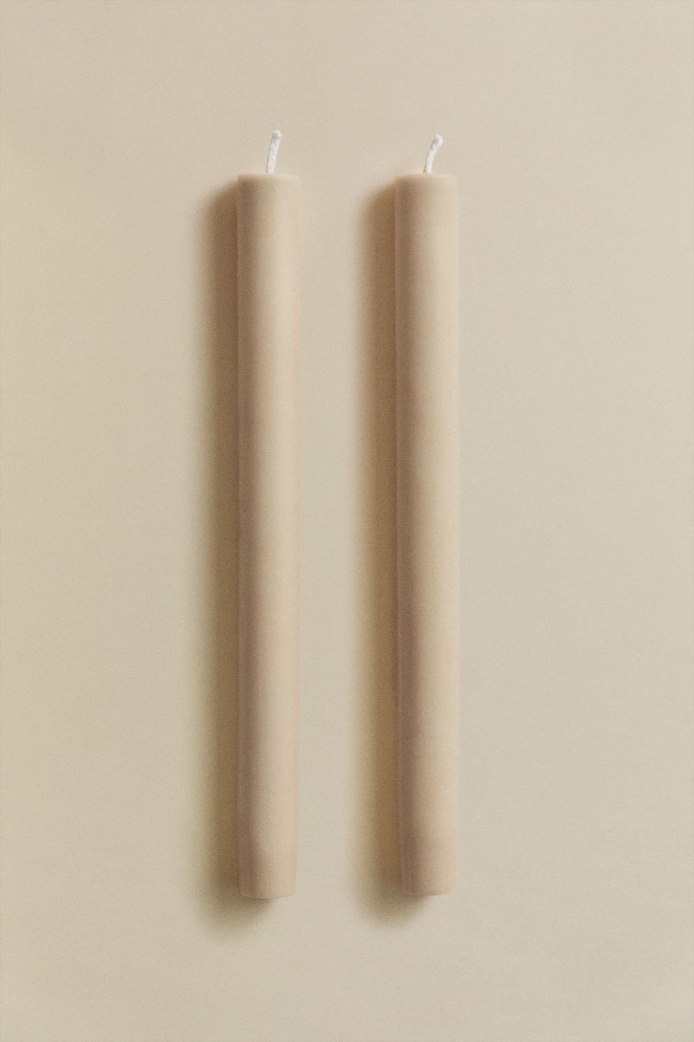 Pack of 2 Soraia decorative candles, gallery image 2