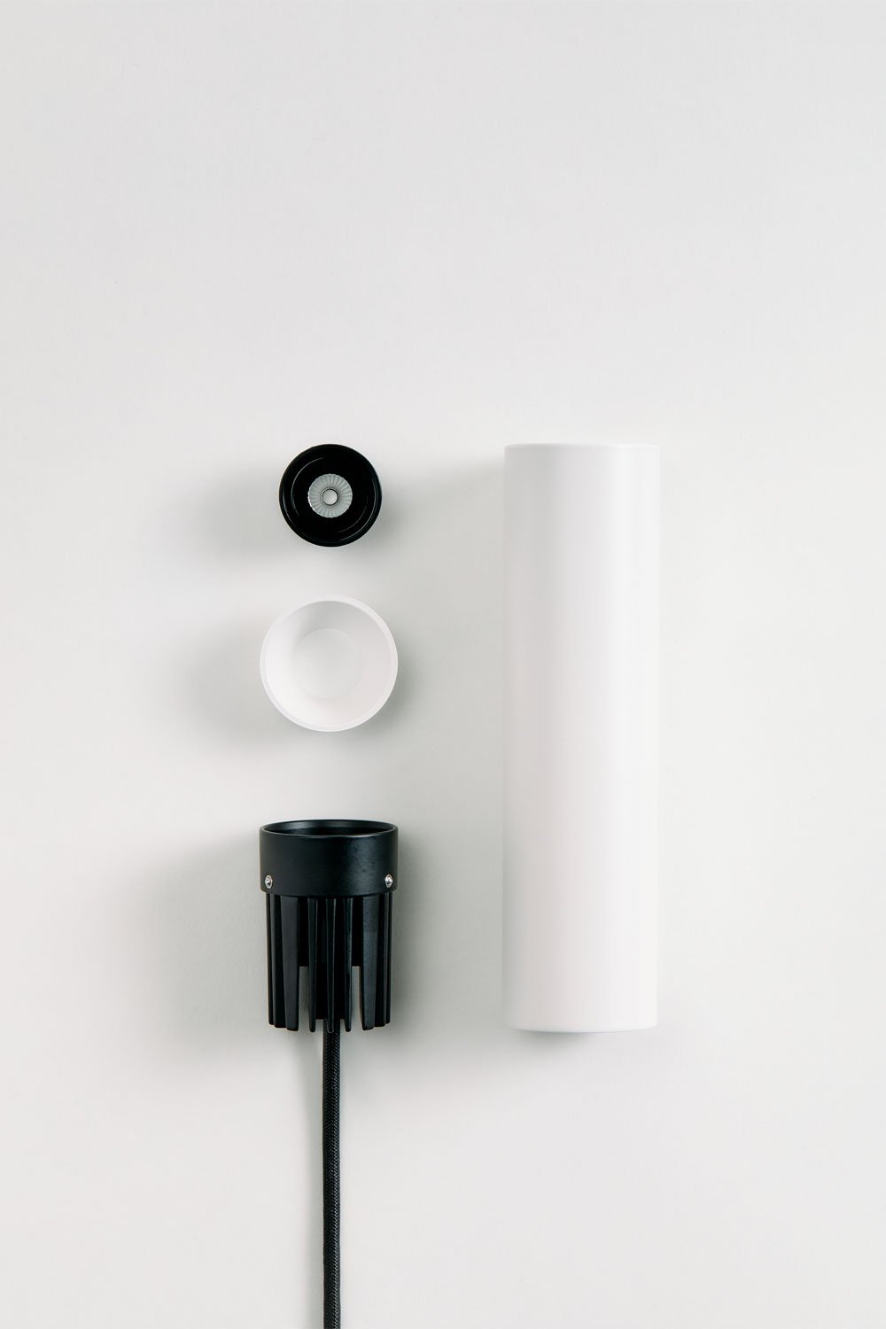 Pack of 4 round surface-mounted LED ceiling lights Ø4 cm in aluminum Luisiana, imagen de galeria 7