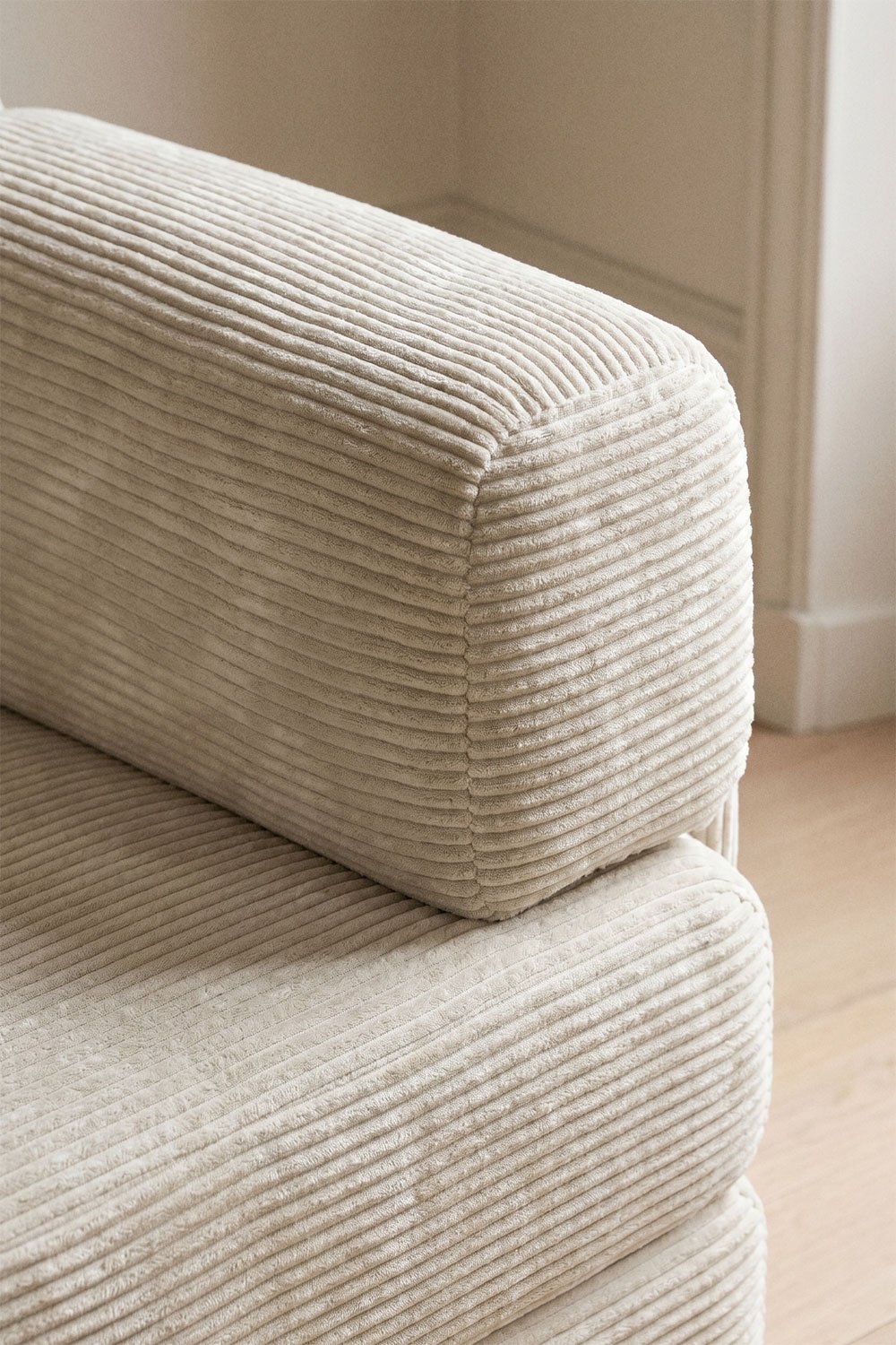 Vacuum-packed velvet armchair bed Kyoto, gallery image 2