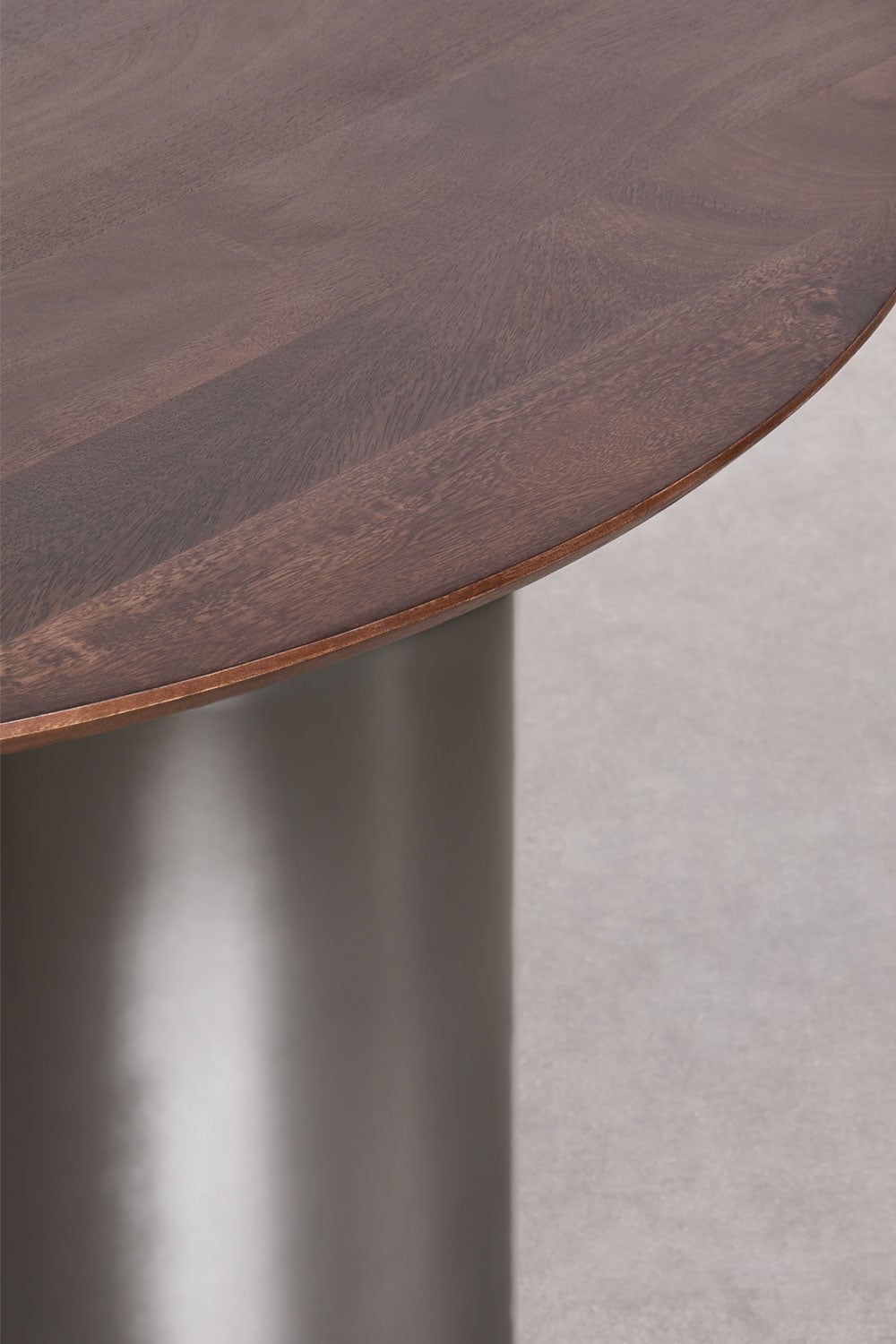 Luceida round dining table Ø120 cm in stainless steel, gallery image 2