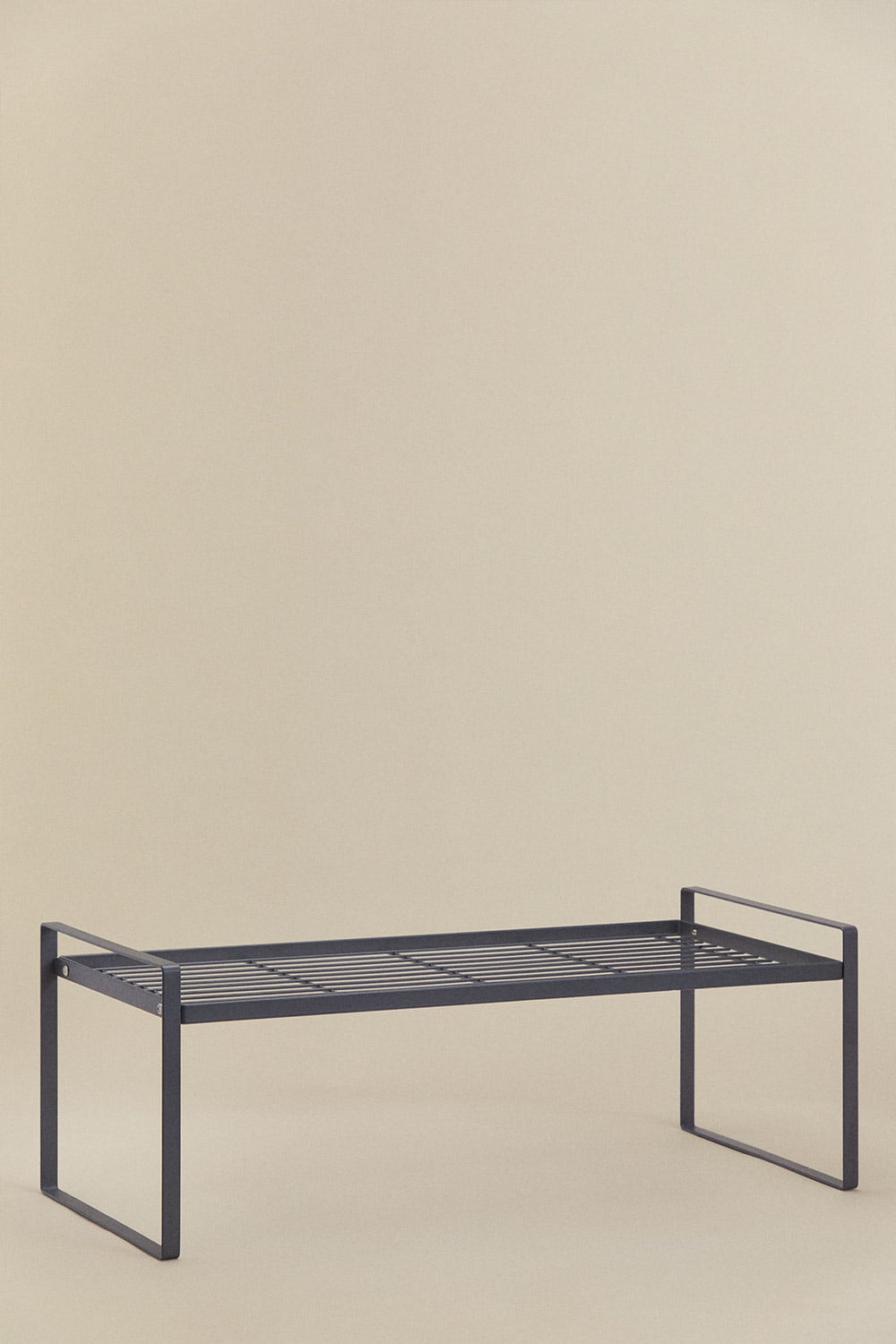 Izarne iron organizer shelf, gallery image 1
