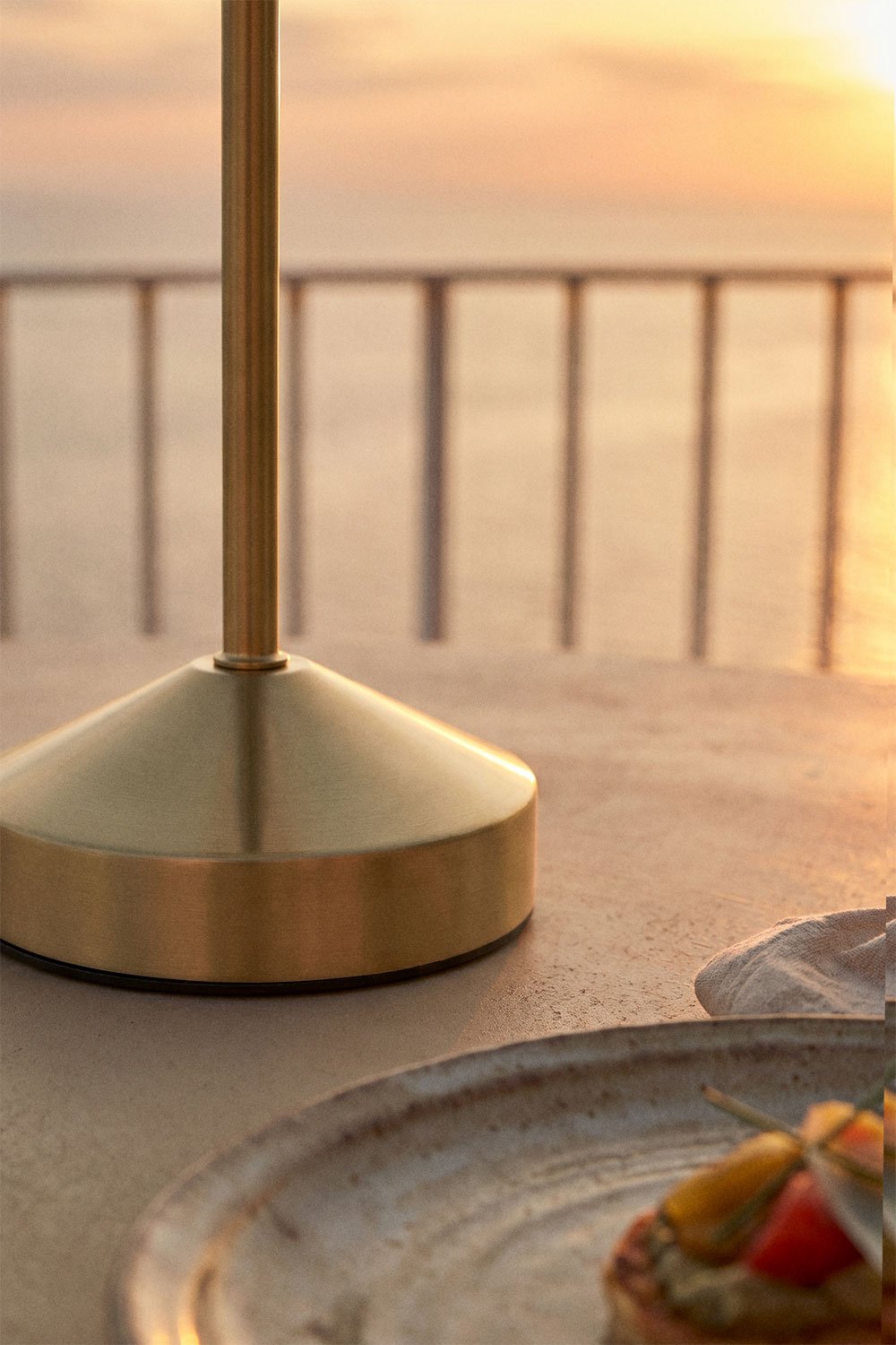 Wireless LED Outdoor Table Lamp in Iron and Glass Ardela, gallery image 2