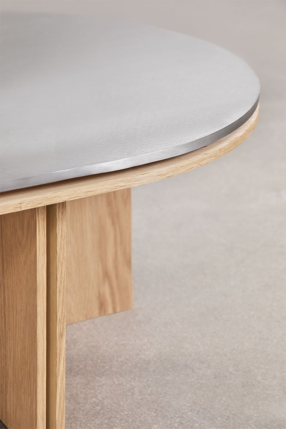 Oval coffee table 120x70 cm in oak veneer and stainless steel Lindina, gallery image 3