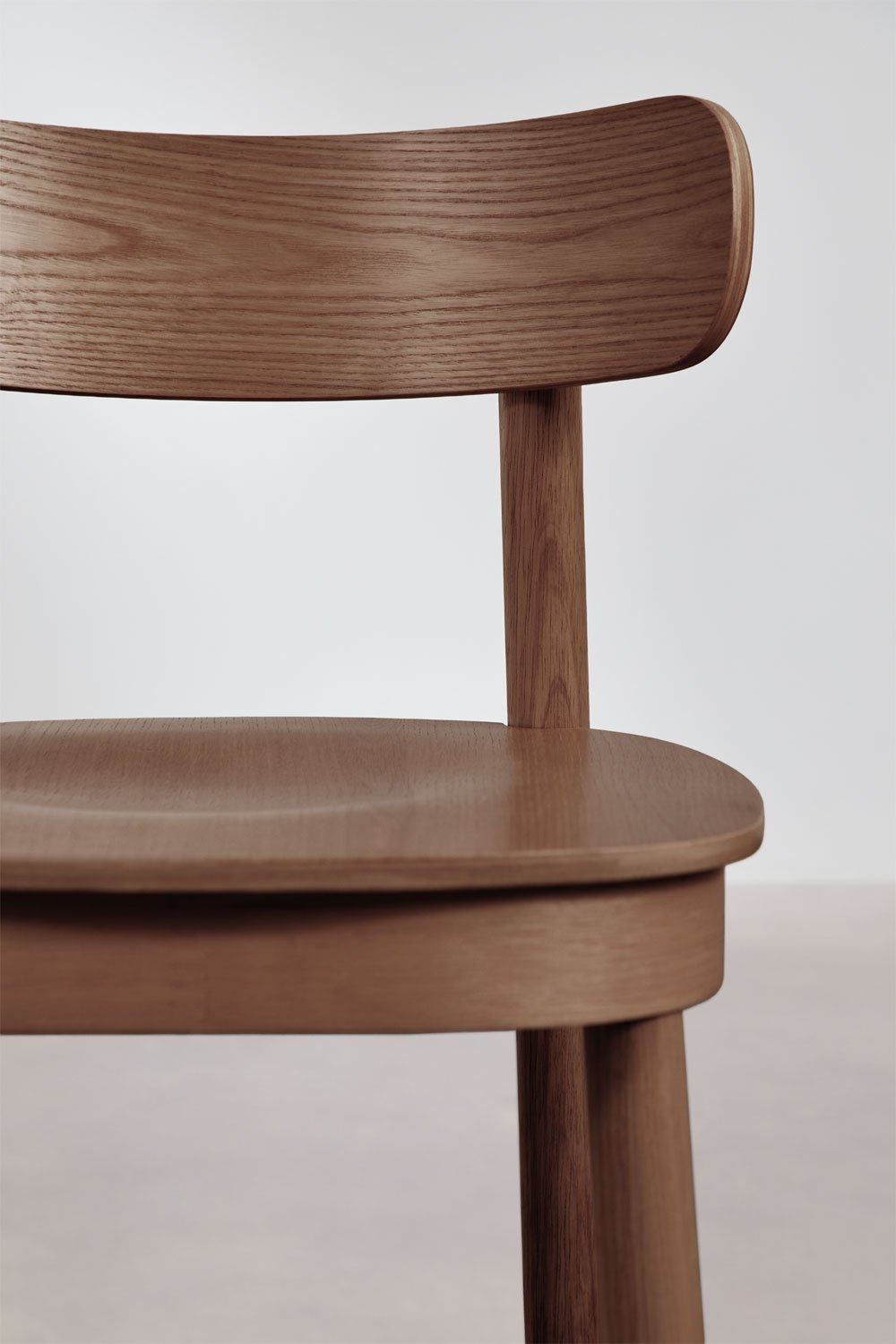 Tall wooden stool Taleri, gallery image 4