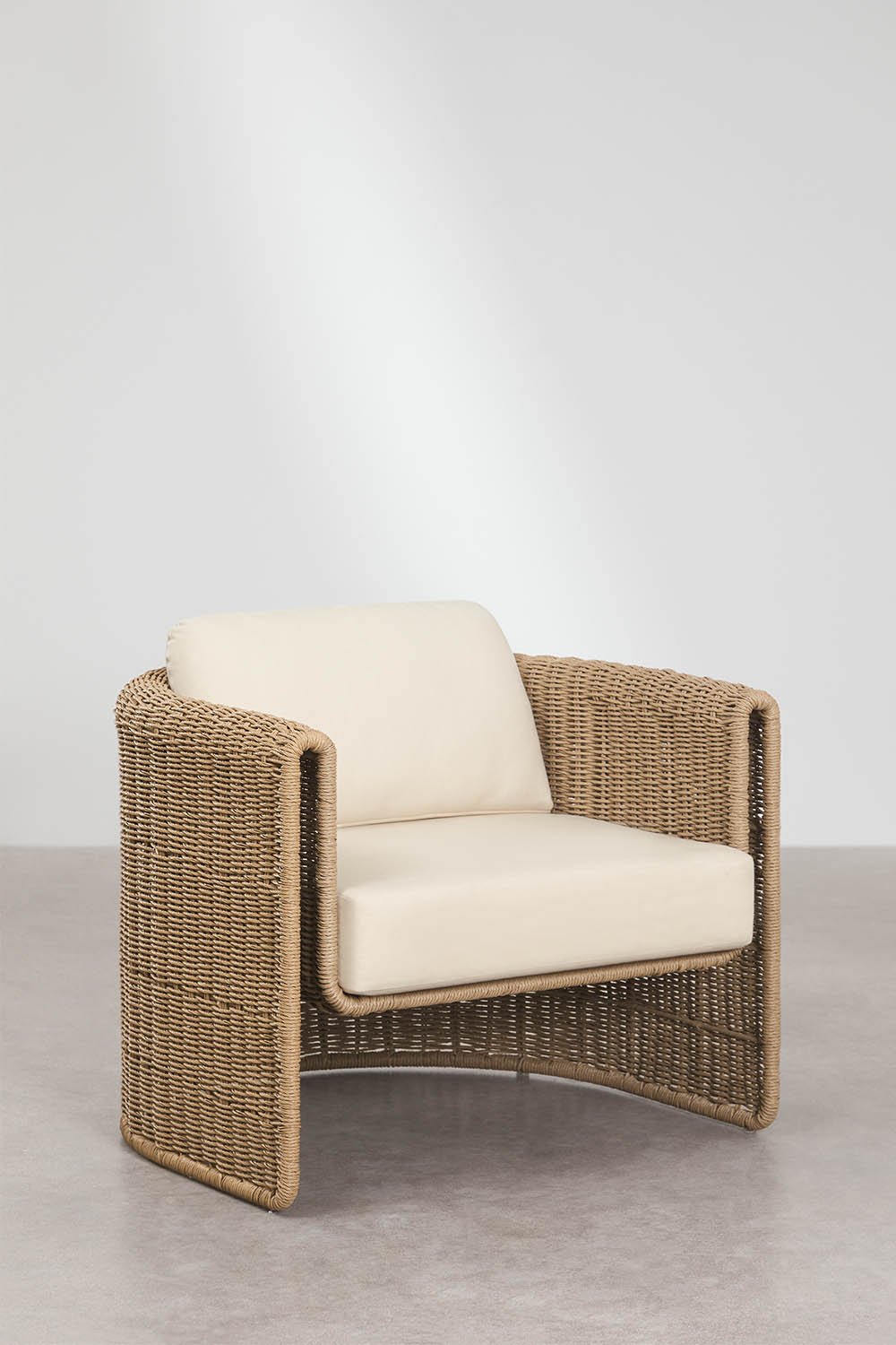 Garden set with 2 armchairs in steel and synthetic rattan Lina and round side table Ø35 cm in Fonelas cement, gallery image 4