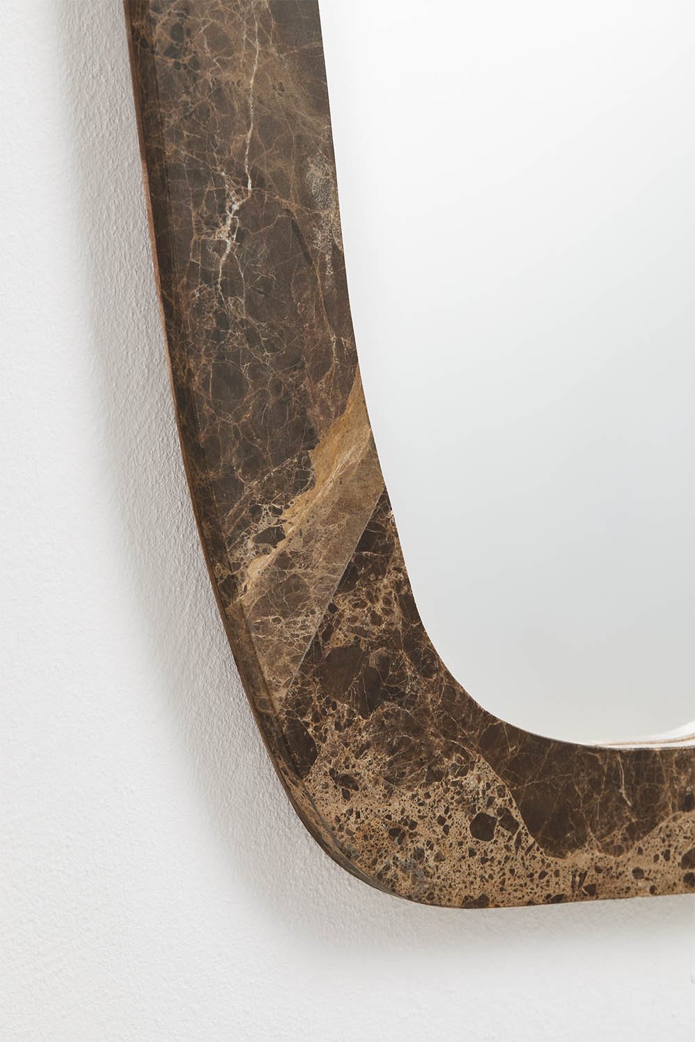 Irregular wall mirror in natural stone Urkiz, gallery image 6