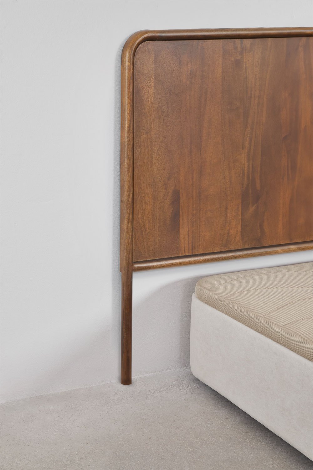 Maupaul mango wood headboard, gallery image 10