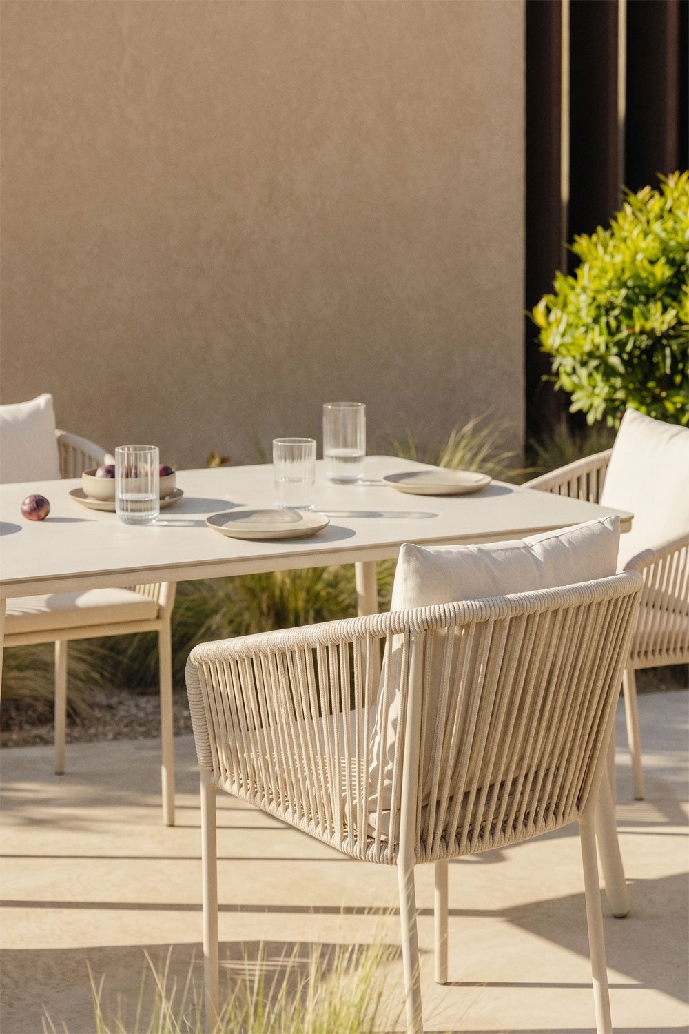 Rectangular table set 160x90 cm and 4 garden chairs in braided rope Arhiza Classic, gallery image 2
