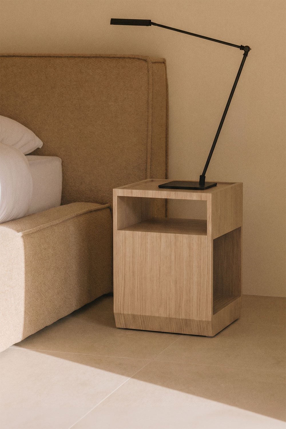 Brisbane 35x35 cm MDF and veneer bedside table, gallery image 1