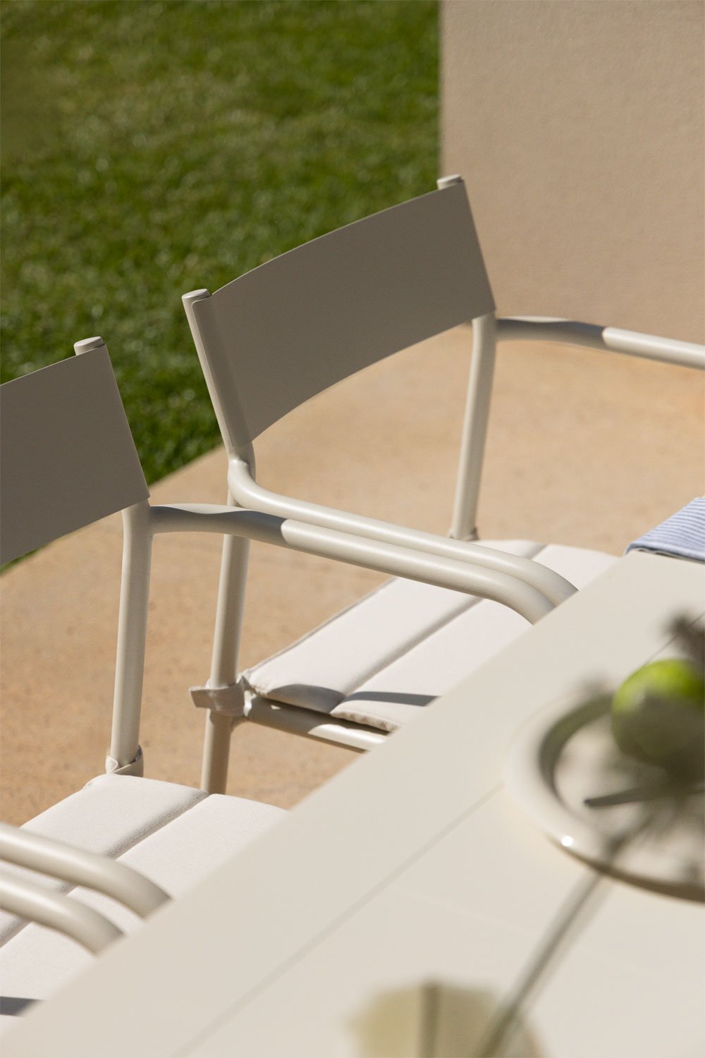 Rectangular garden table 180-240-300x100 cm extendable aluminum Milenca, gallery image 2