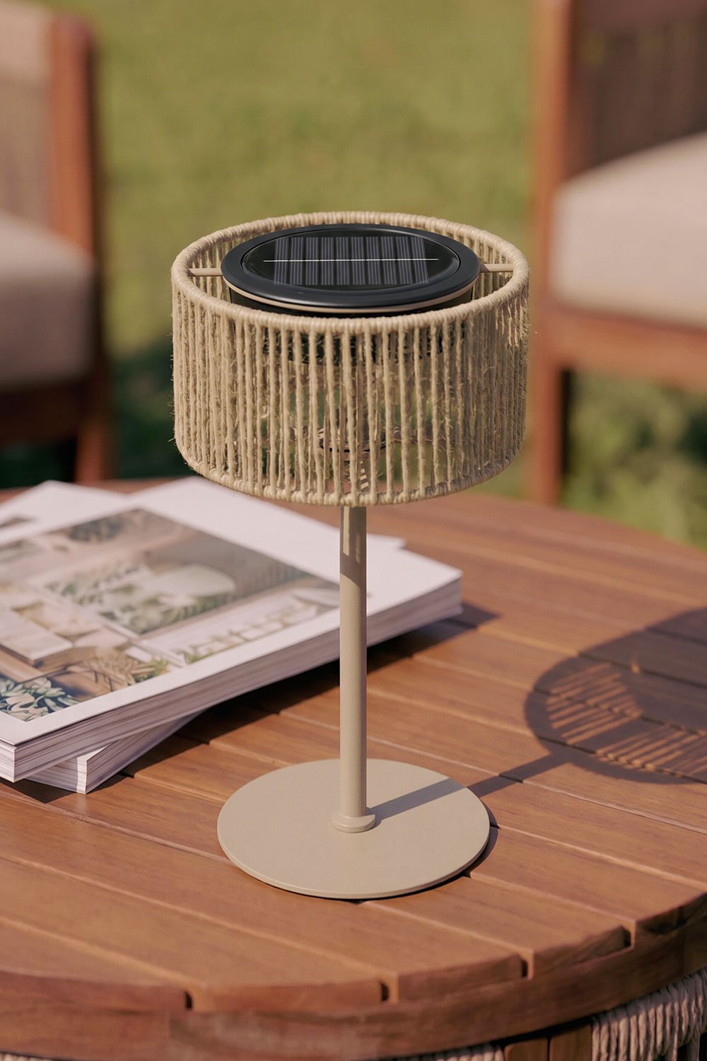 Wireless LED Solar Outdoor Table Lamp in Iron and Braided Rope Krabi, gallery image 1