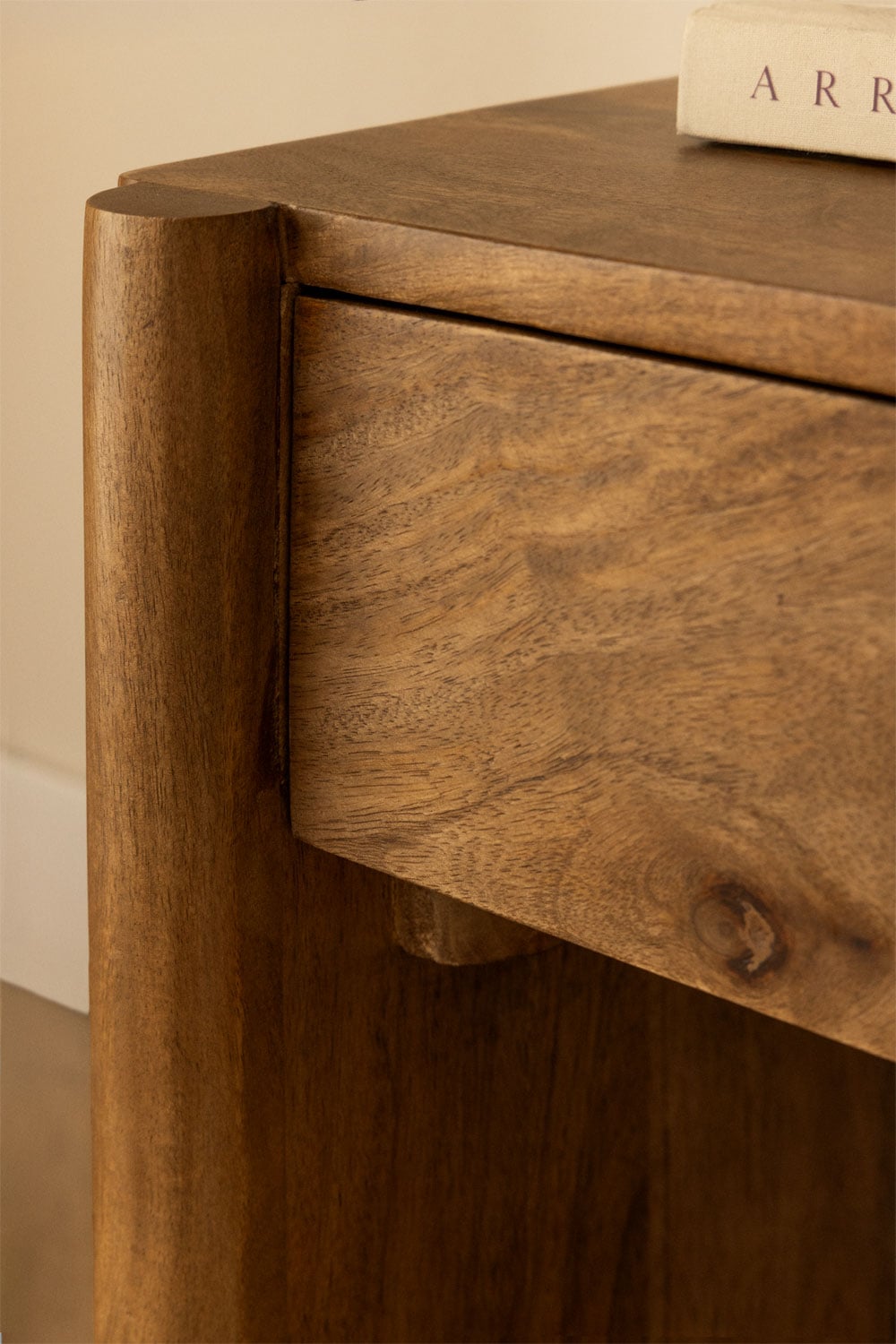 Antonela 2-piece set of 45x45 cm mango wood nightstands, gallery image 2