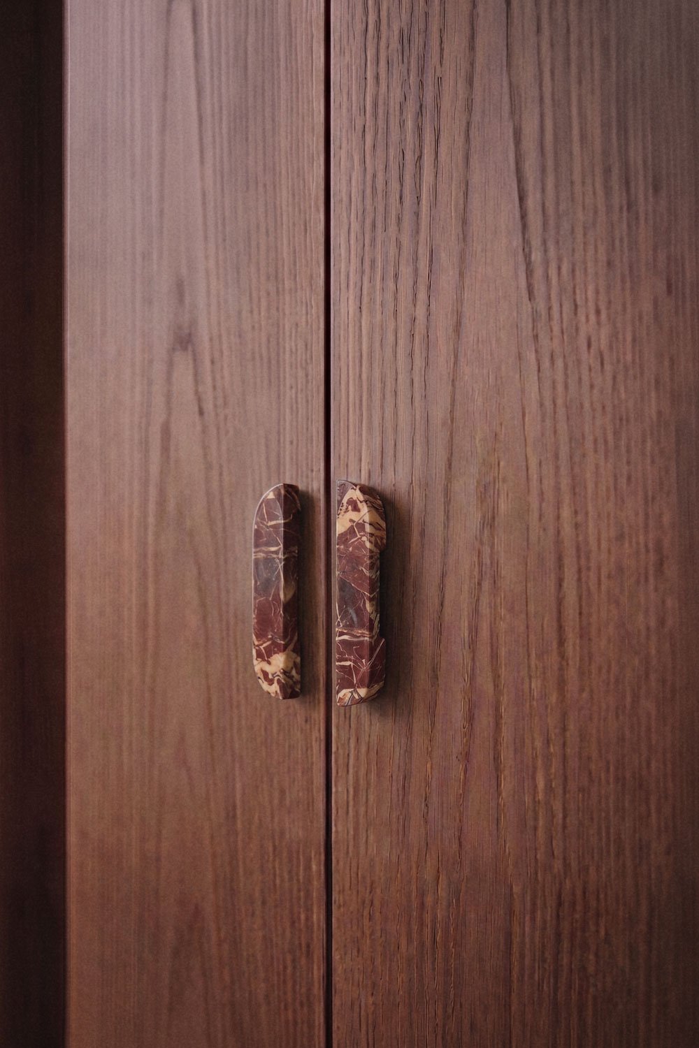 Pack of 2 natural stone handles Tinesla, gallery image 1