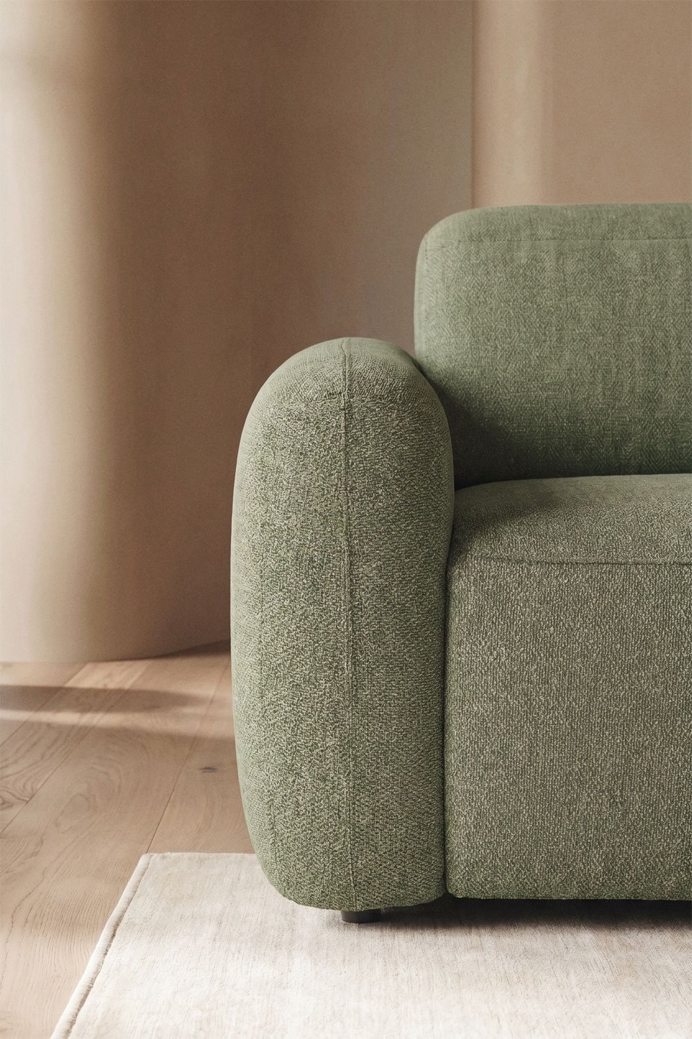 3-seater electric reclining sofa upholstered in Peggy, gallery image 2