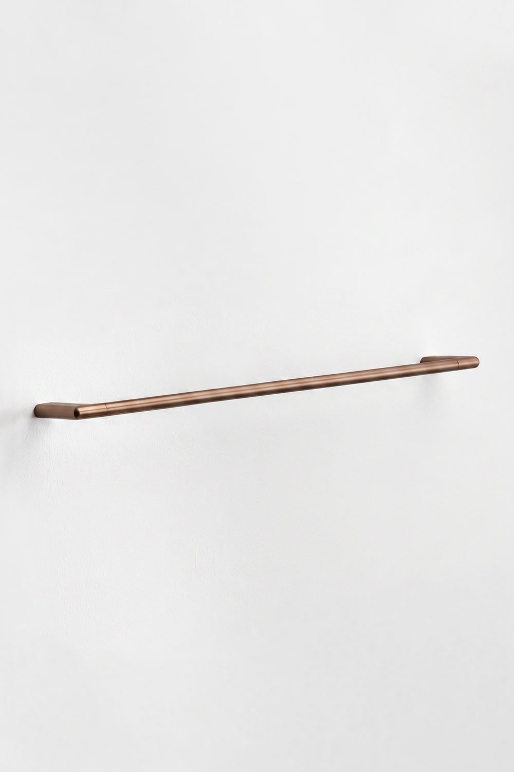 60 cm wall-mounted towel rail for bathroom in brushed rose gold stainless steel Rovent, gallery image 3