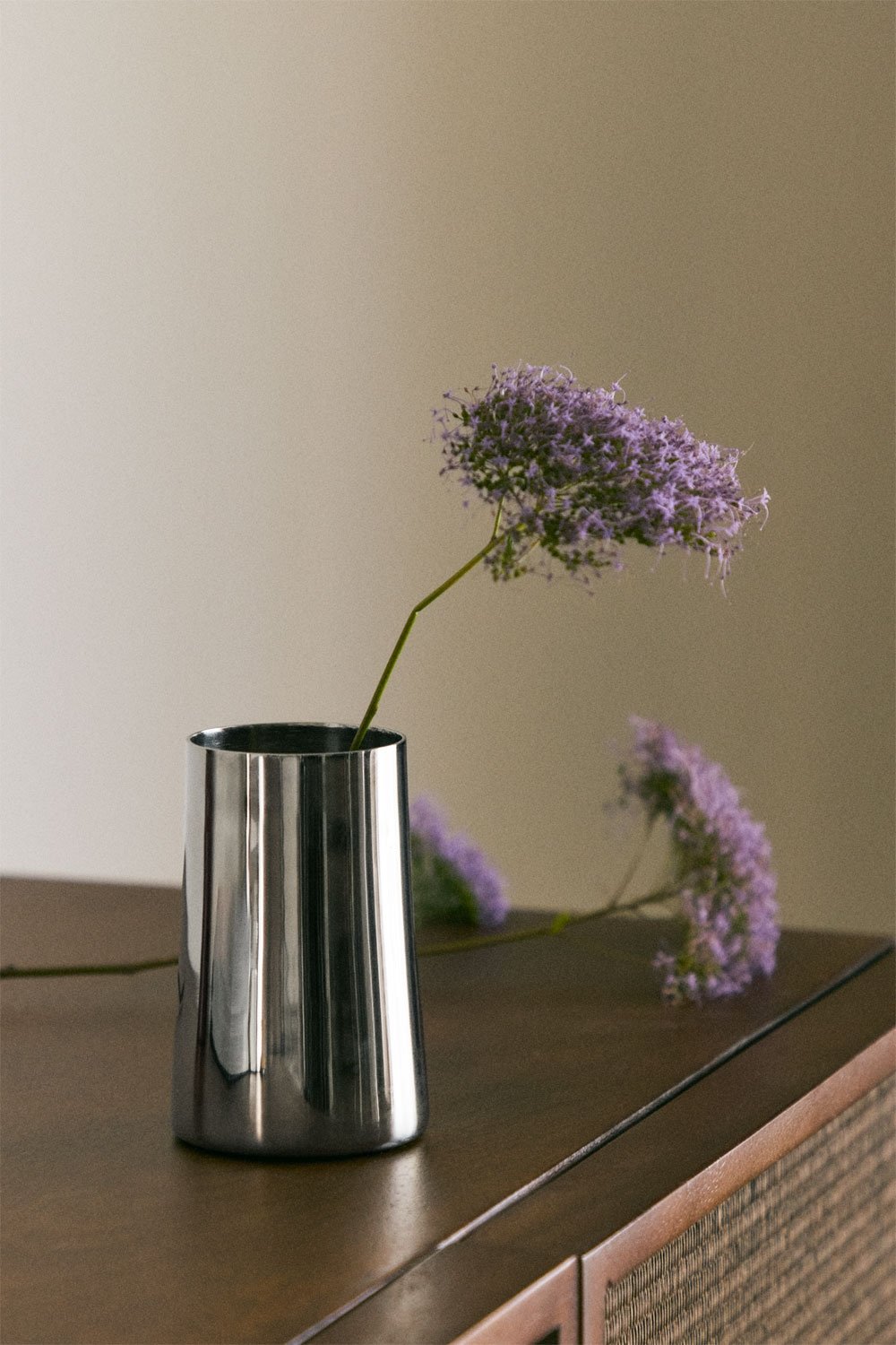 Padulin stainless steel vase, gallery image 2