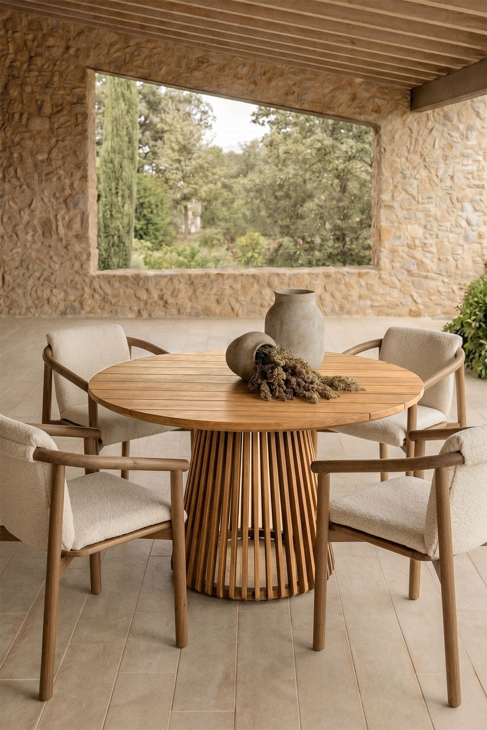 Round garden table Ø120 cm in acacia wood Mura, gallery image 1