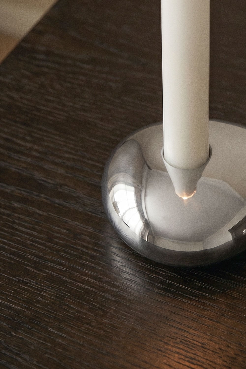 Pack of 2 Irpinian aluminum candlesticks, gallery image 2