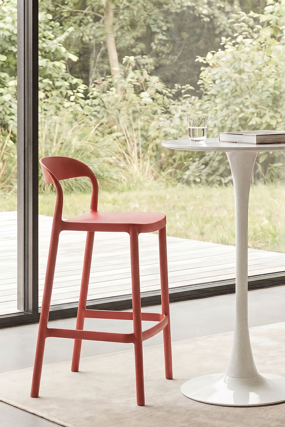 Stackable high stool in polypropylene Brenza, gallery image 1