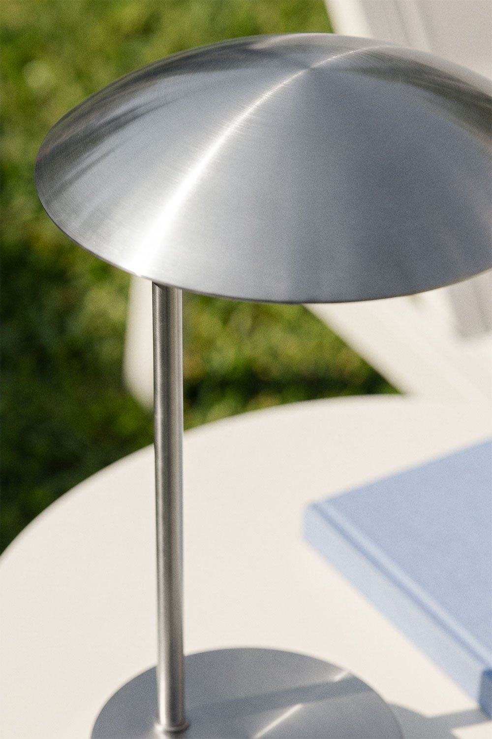 Wireless LED Outdoor Table Lamp in Iron Prismela, gallery image 2