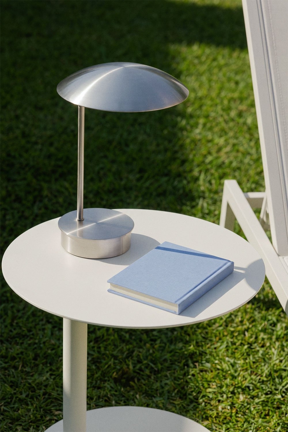 Wireless LED Outdoor Table Lamp in Iron Prismela, gallery image 1