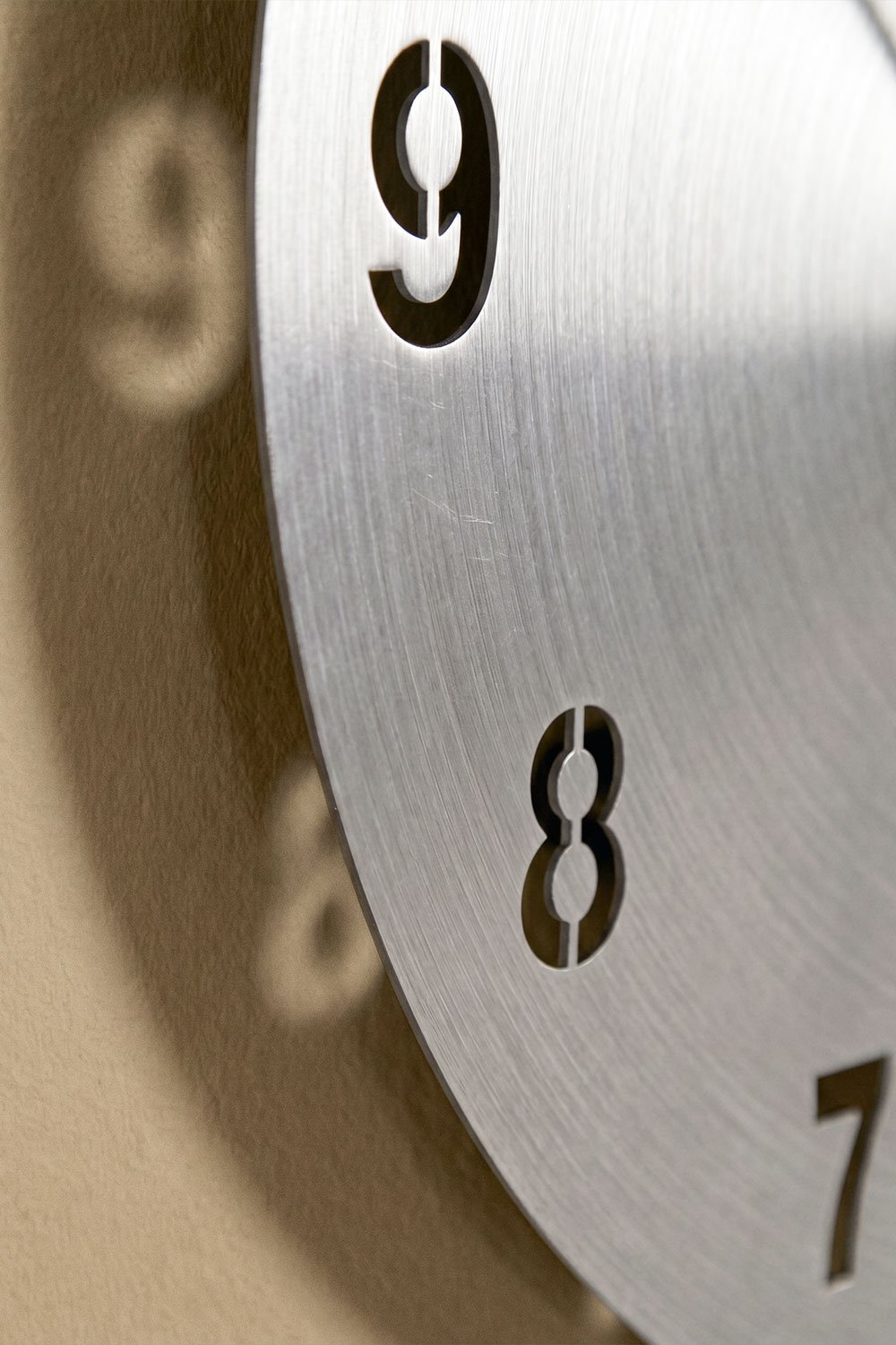 Kimberly Ø40 cm stainless steel wall clock, gallery image 2