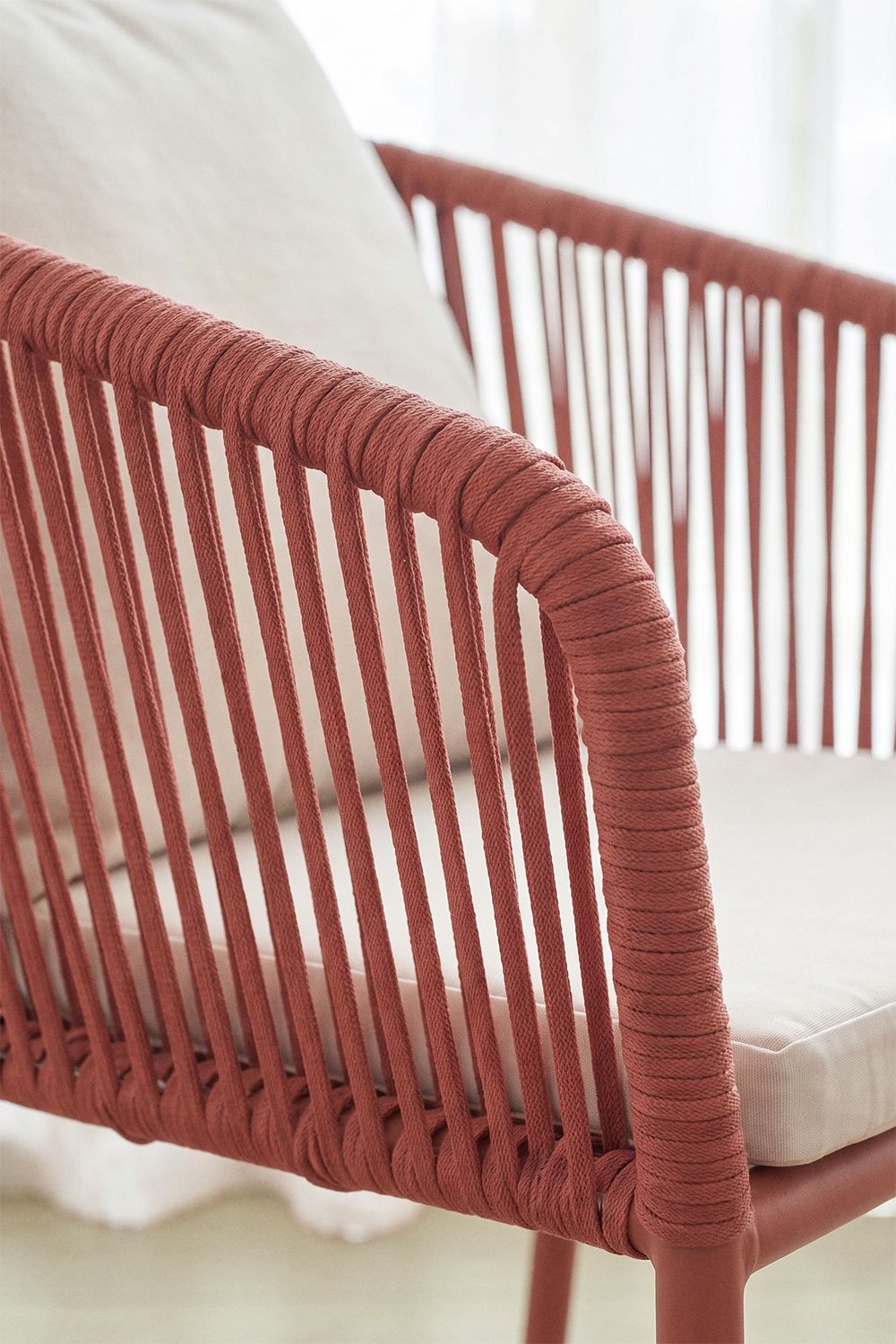 Arhiza Classic dining chair with braided rope armrests, gallery image 2