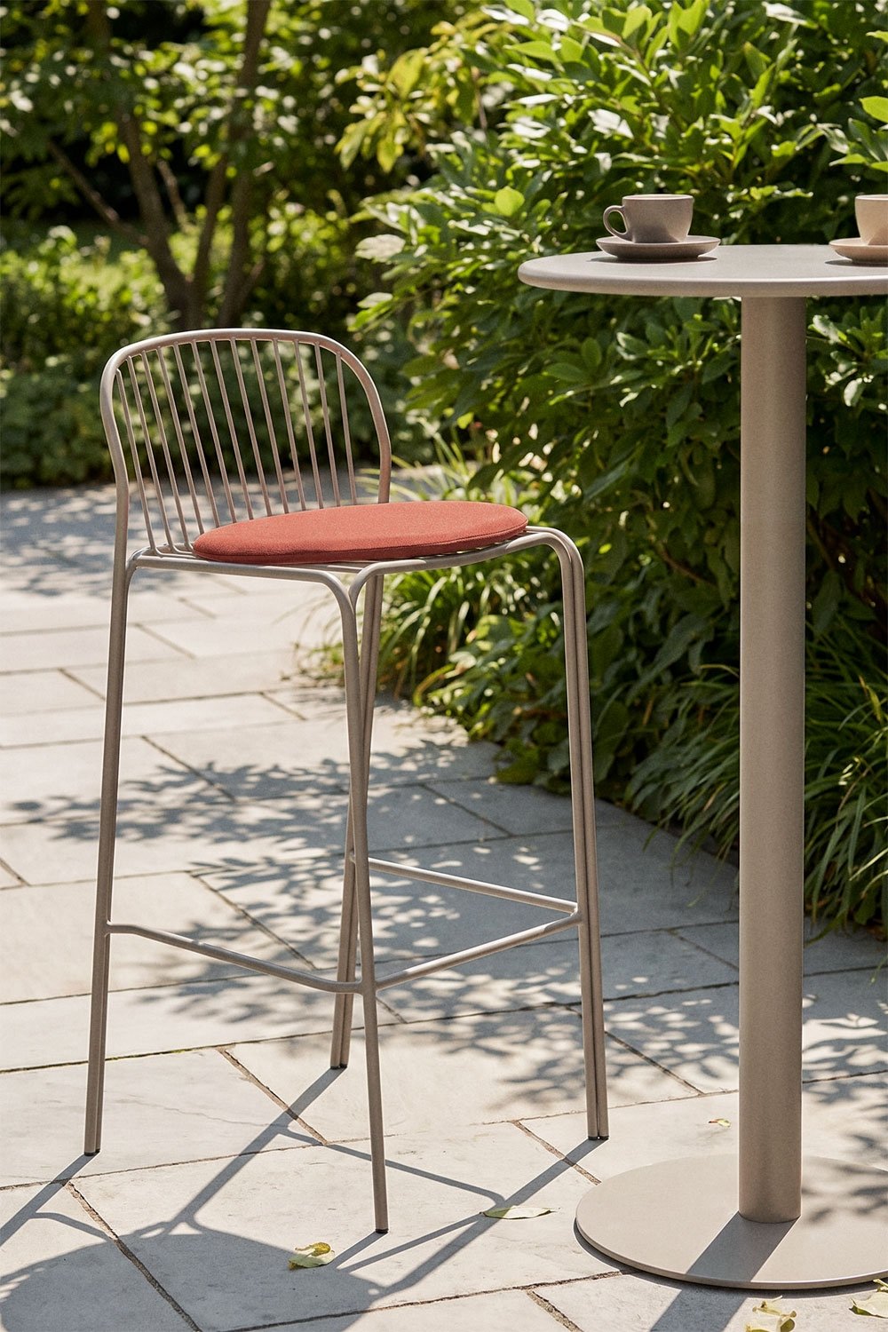 Anerina steel high garden stool, gallery image 1