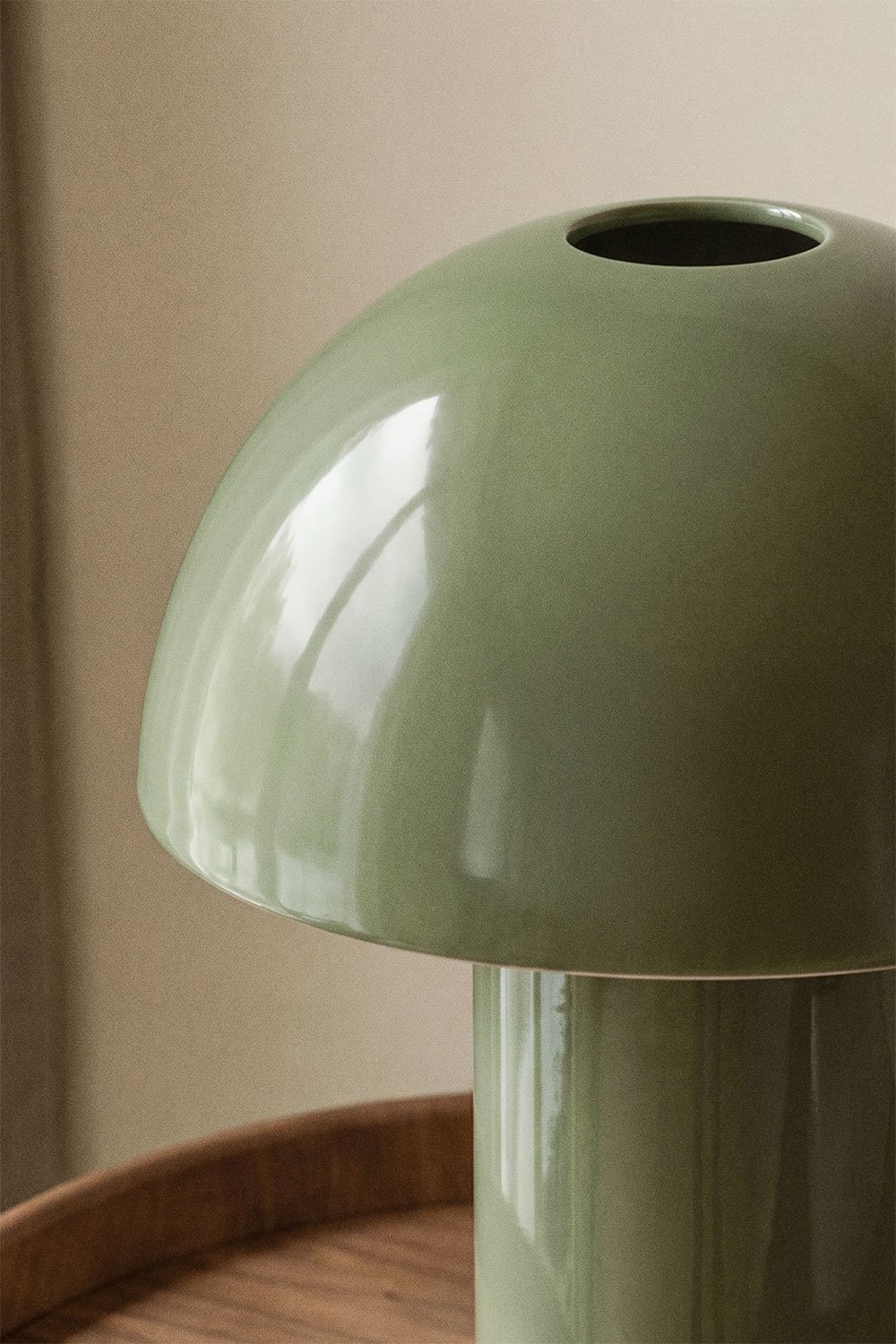 Kisvea ceramic table lamp, gallery image 2