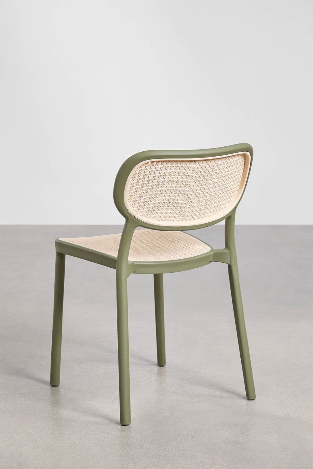 Rectangular extendable table set 240-300x100 cm in aluminum Karena and 10 stackable dining chairs in polypropylene Omara, gallery image 10
