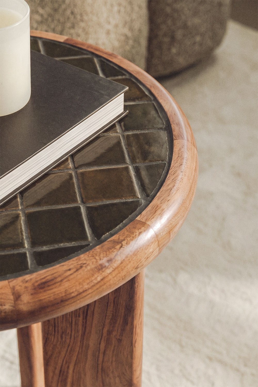 Aitana round side table Ø40 cm in tiles and acacia wood, gallery image 2
