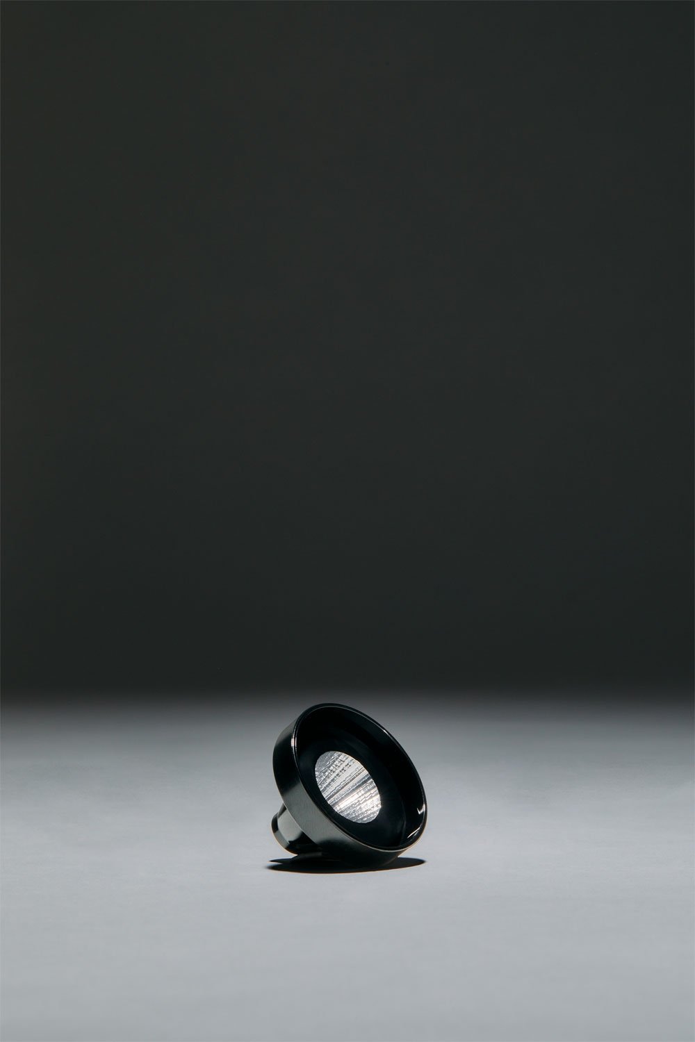 Downlight LED recessed with round frame Ø7 cm for outdoor use in aluminum Orelva, imagen de galeria 4
