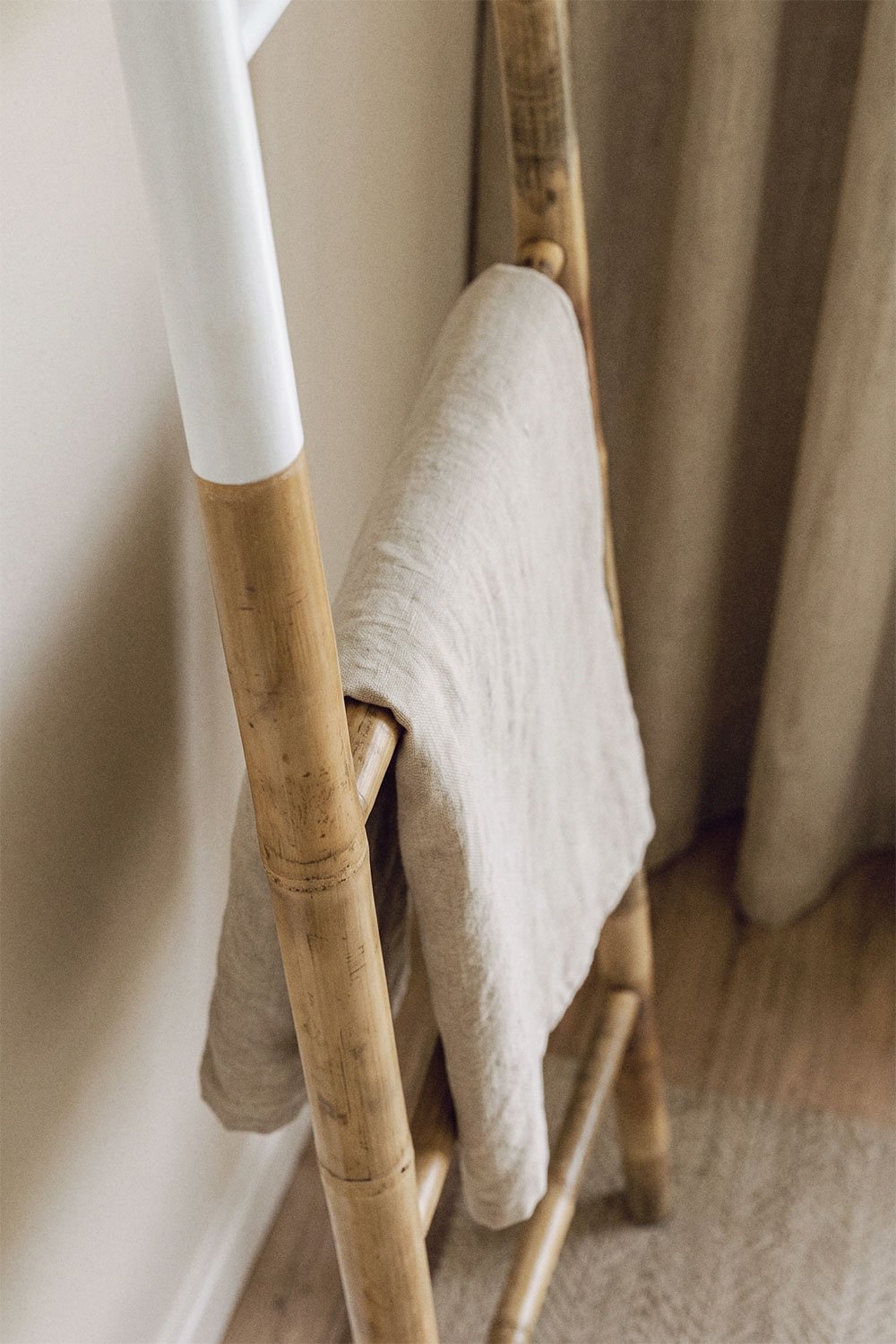 Leit Dipeada bamboo ladder, gallery image 2