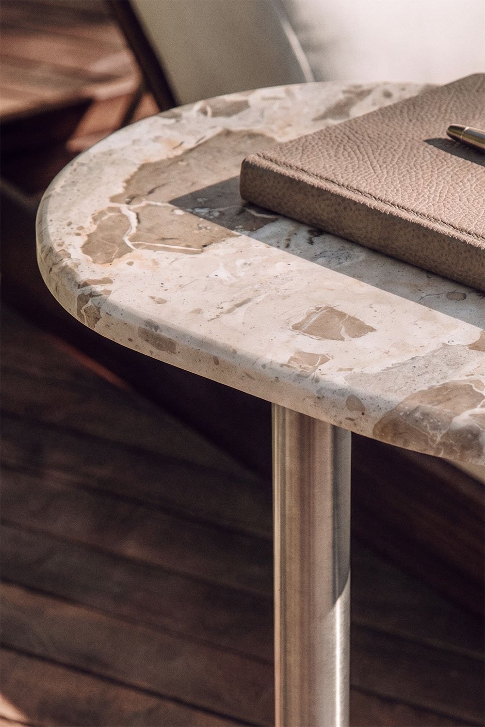 Oval garden side table 45x25 cm in stainless steel and marble Lumair, gallery image 2
