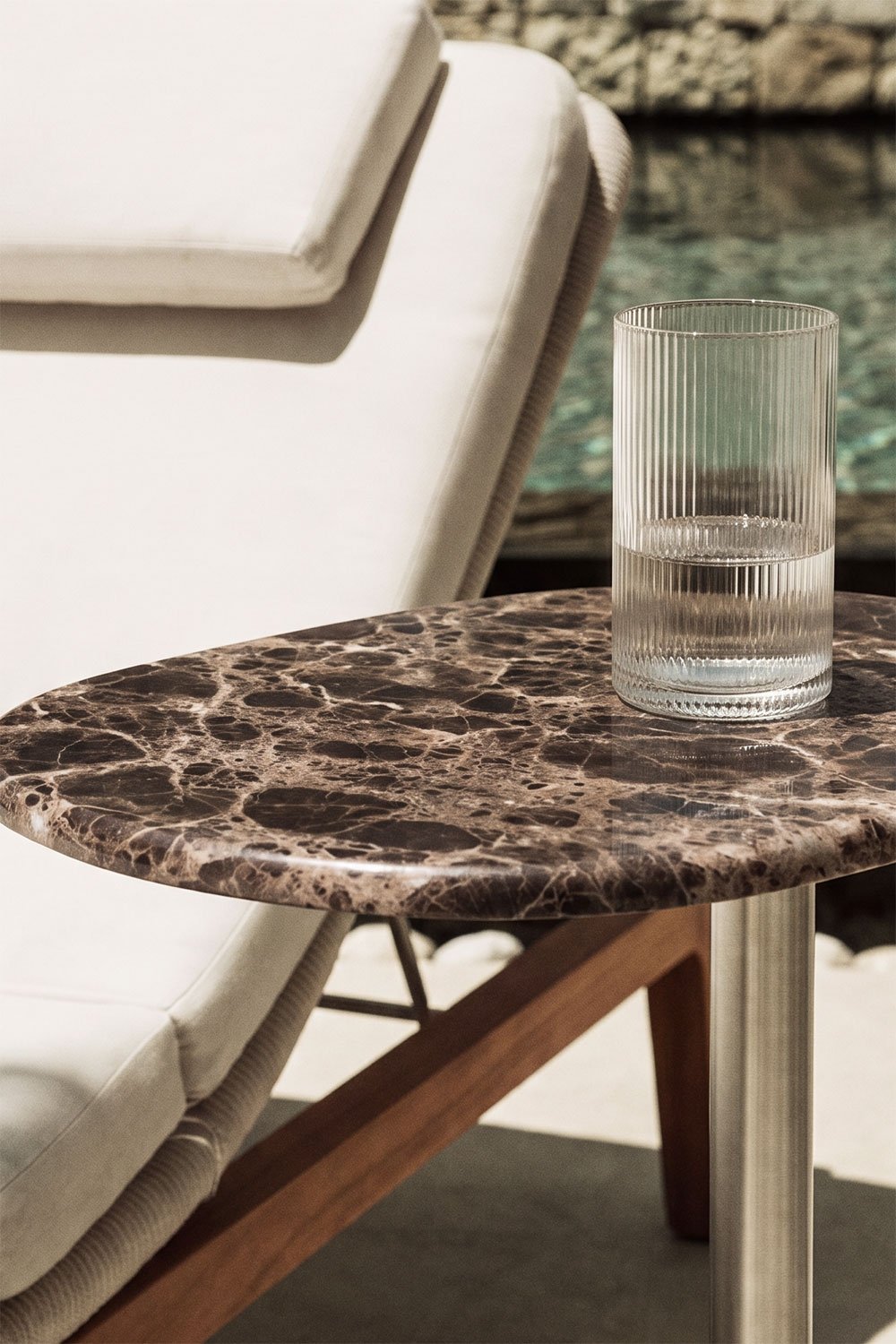 Oval garden side table 45x25 cm in stainless steel and marble Lumair, gallery image 2