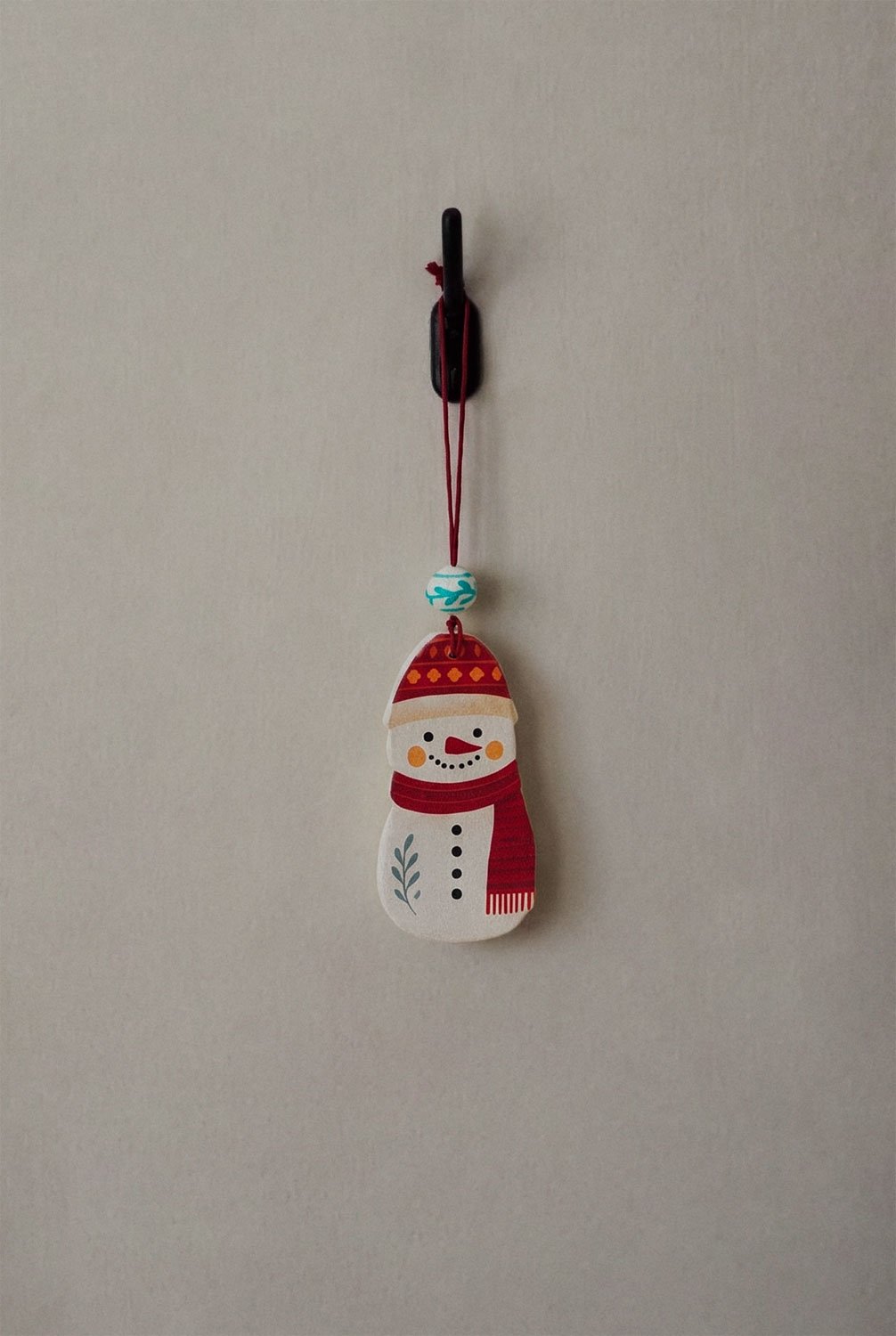Pack of 3 Naurex papier-mâché Christmas ornaments, gallery image 1